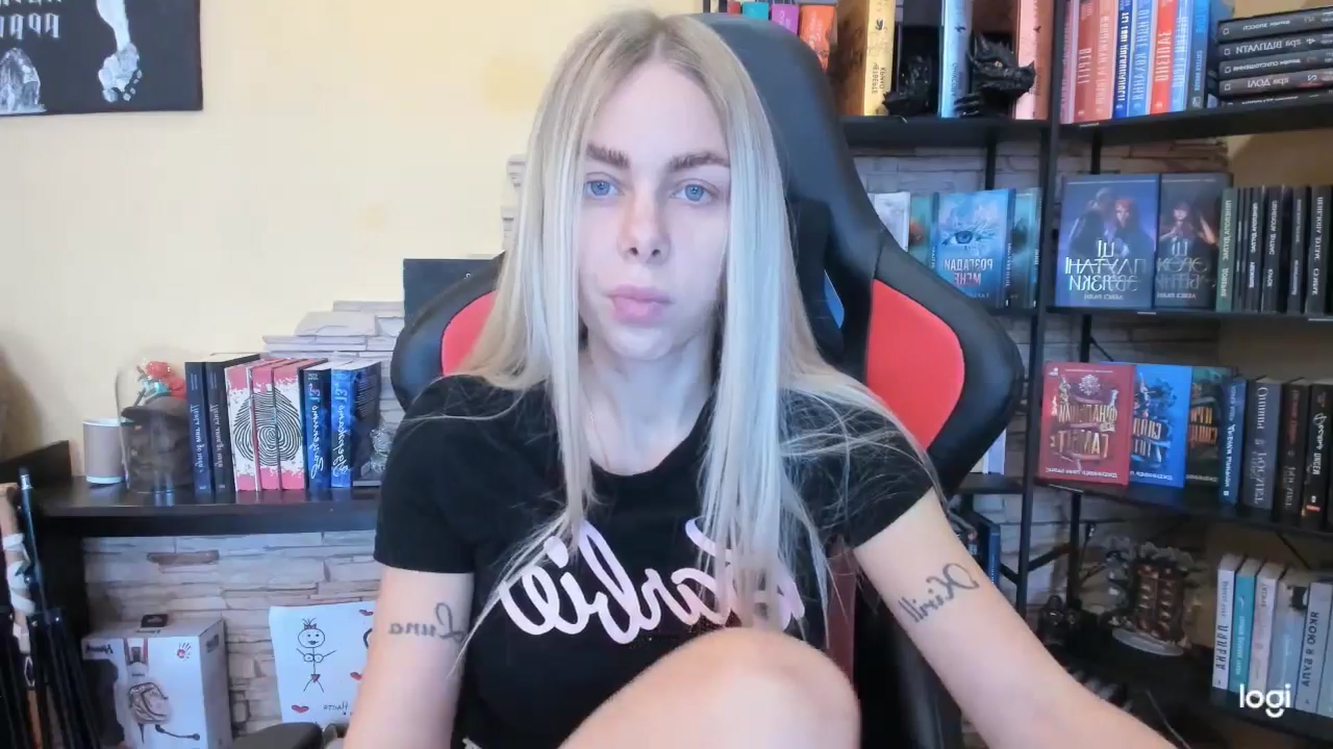 Gallery image thumbnail from YourPupsik's myfreecams stream on, 12/27/2025, 11:02 image 13 of 20