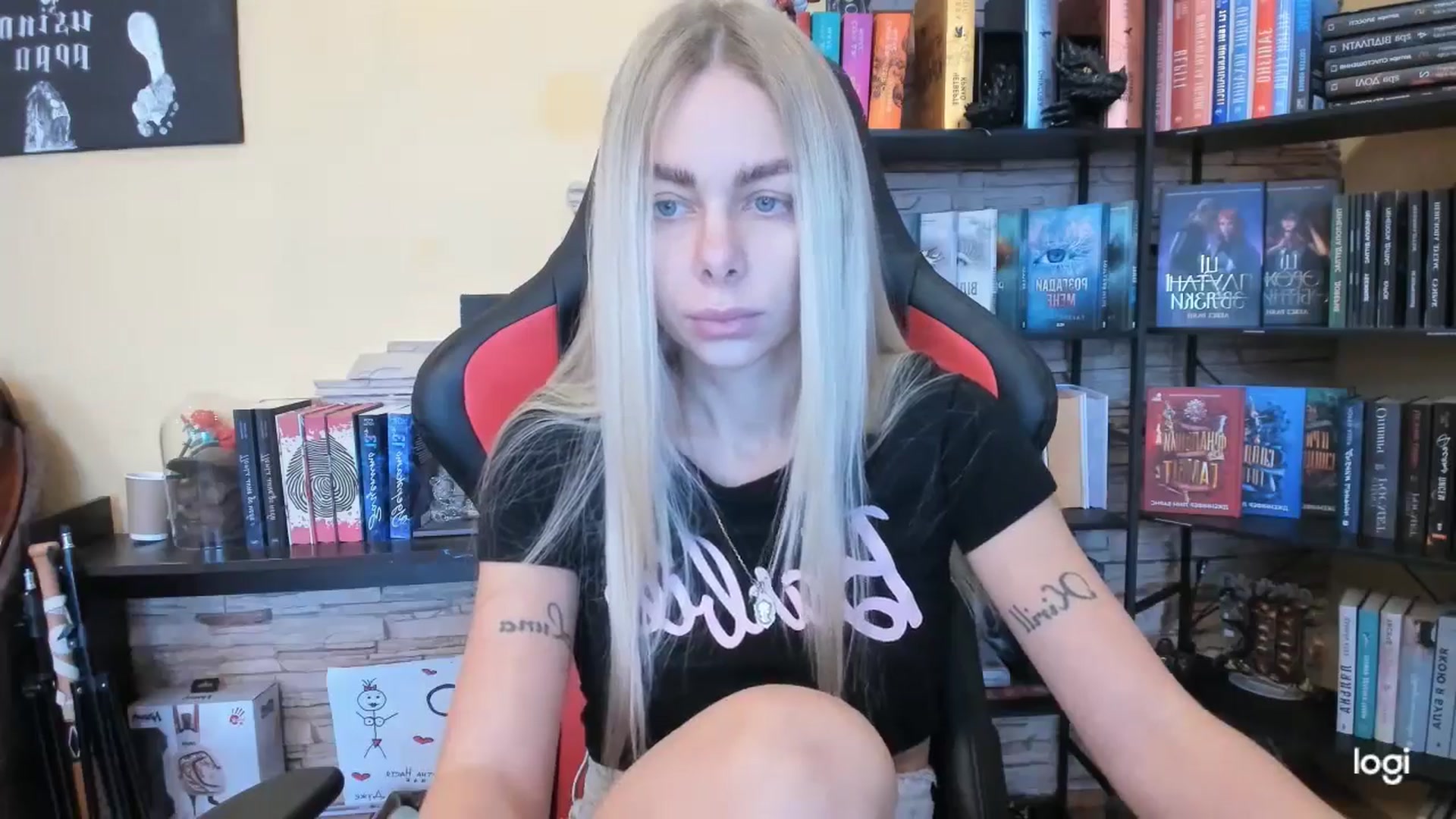 Gallery image thumbnail from YourPupsik's myfreecams stream on, 12/27/2025, 11:02 image 2 of 20