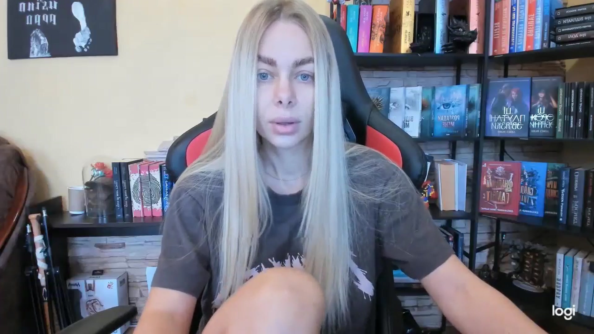 Gallery image thumbnail from YourPupsik's myfreecams stream on, 12/28/2025, 10:14 image 5 of 20