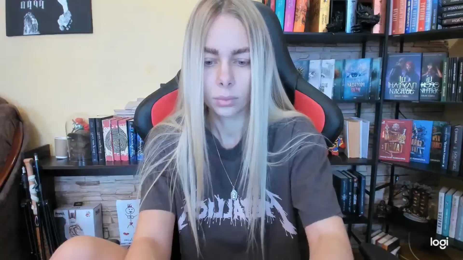 Gallery image thumbnail from YourPupsik's myfreecams stream on, 12/28/2025, 10:57 image 10 of 20