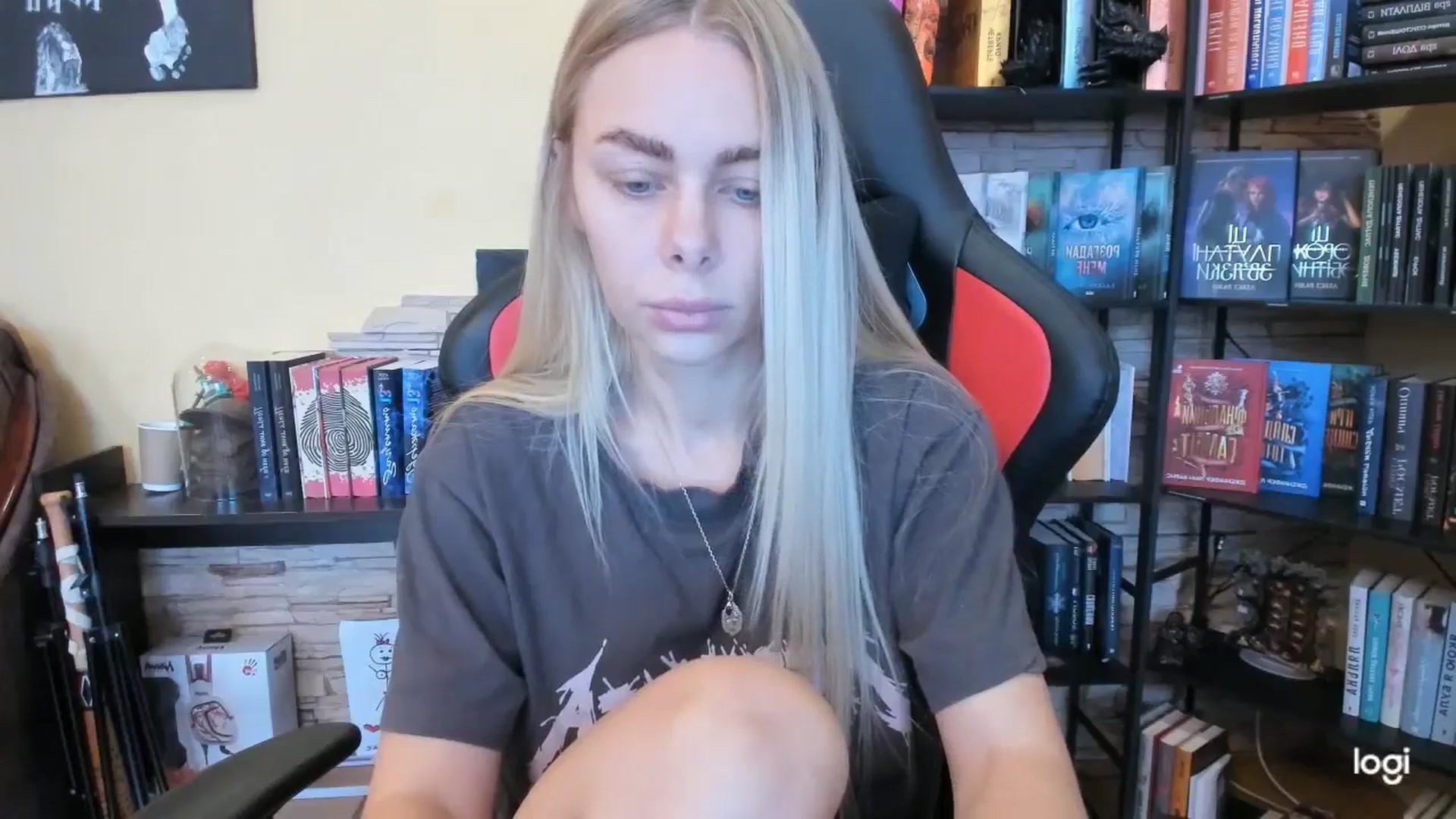 Gallery image thumbnail from YourPupsik's myfreecams stream on, 12/28/2025, 12:25 image 19 of 20
