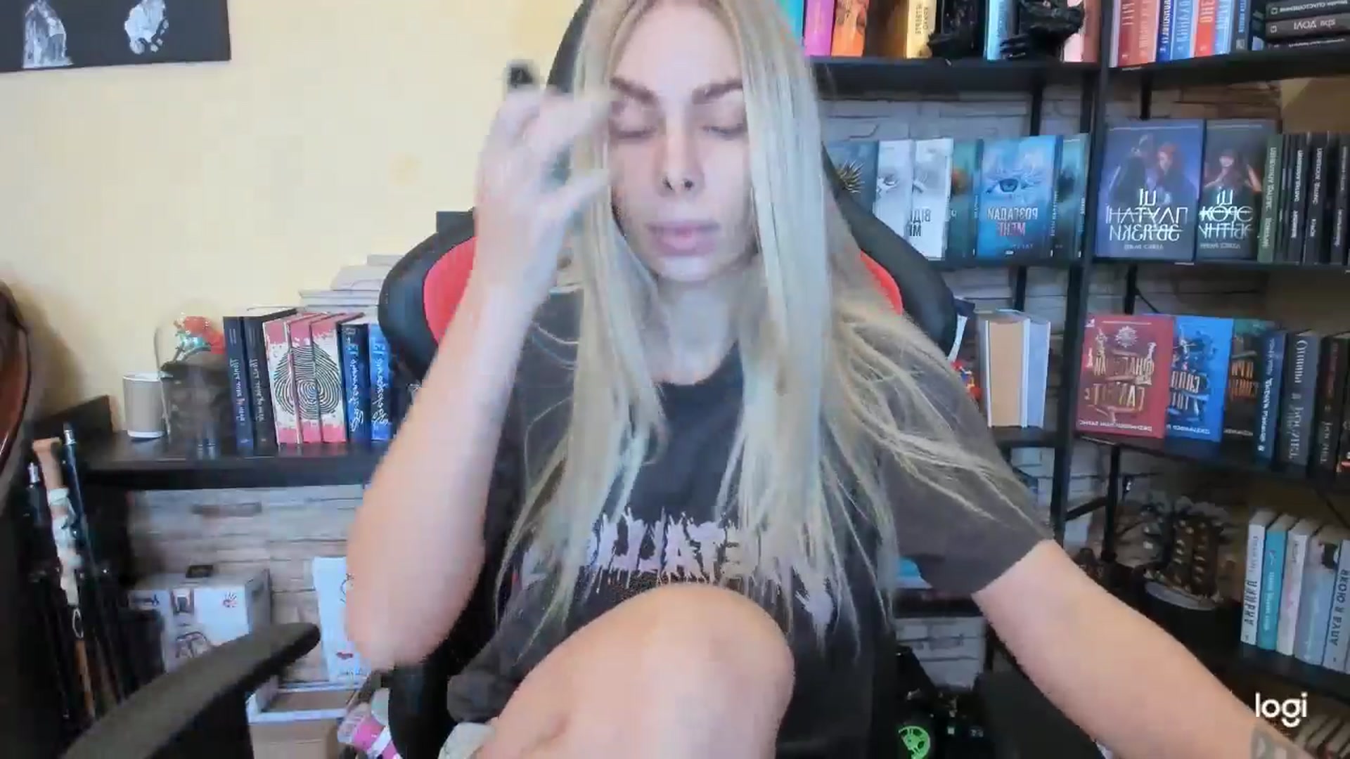 Gallery image thumbnail from YourPupsik's myfreecams stream on, 12/28/2025, 12:25 image 5 of 20