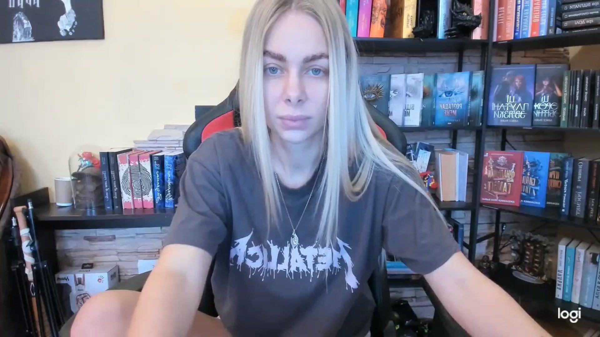 Gallery image thumbnail from YourPupsik's myfreecams stream on, 12/28/2025, 12:48 image 20 of 20