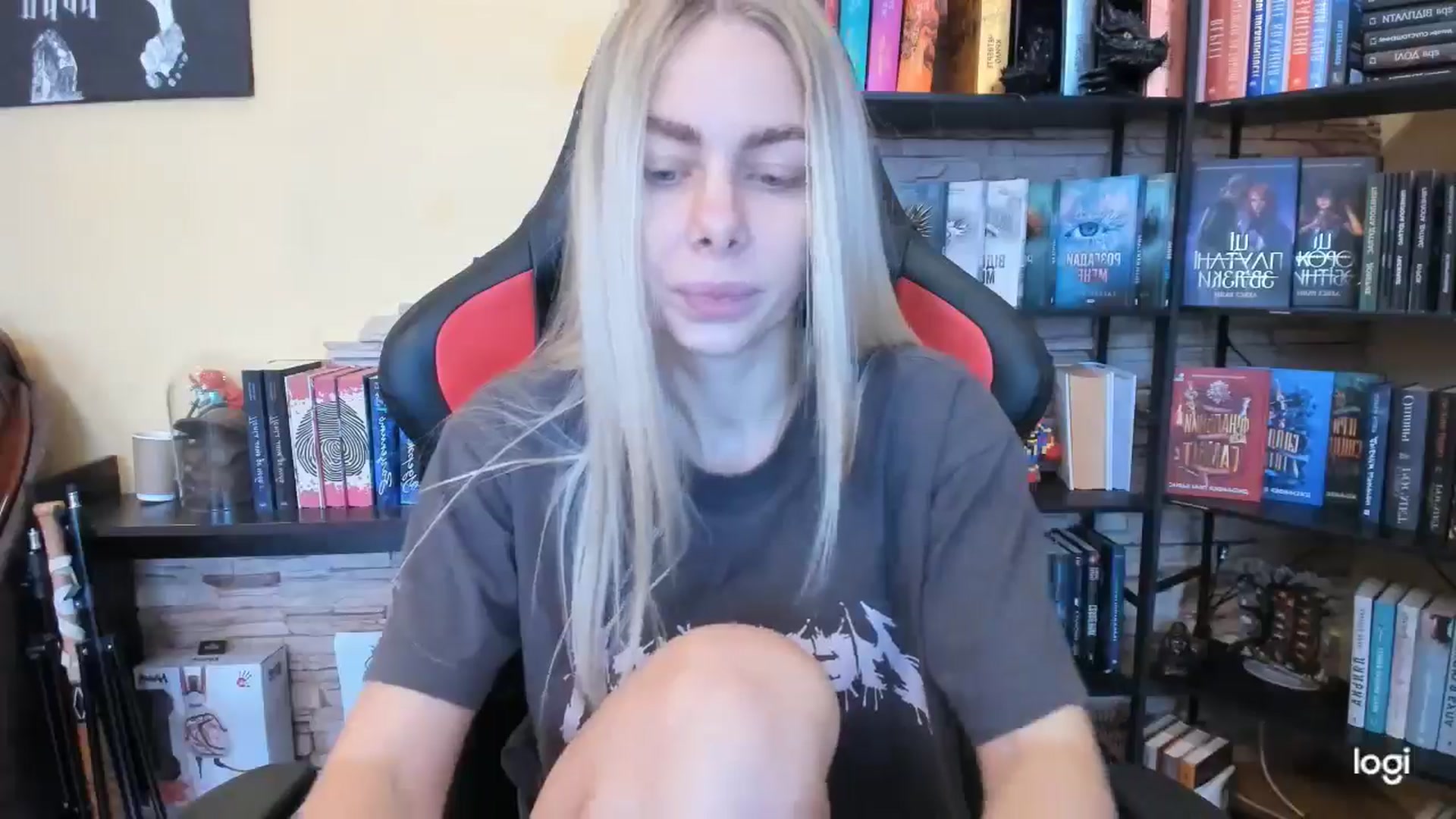 Gallery image thumbnail from YourPupsik's myfreecams stream on, 12/28/2025, 12:48 image 8 of 20