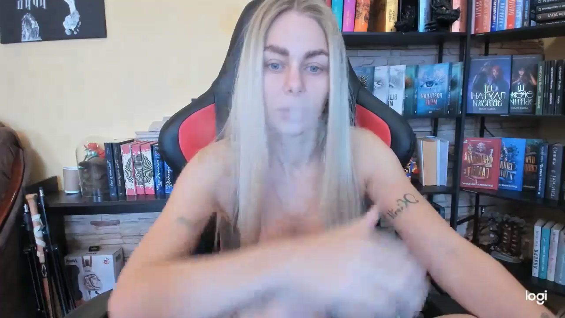 Gallery image thumbnail from YourPupsik's myfreecams stream on, 12/29/2025, 08:38 image 8 of 20