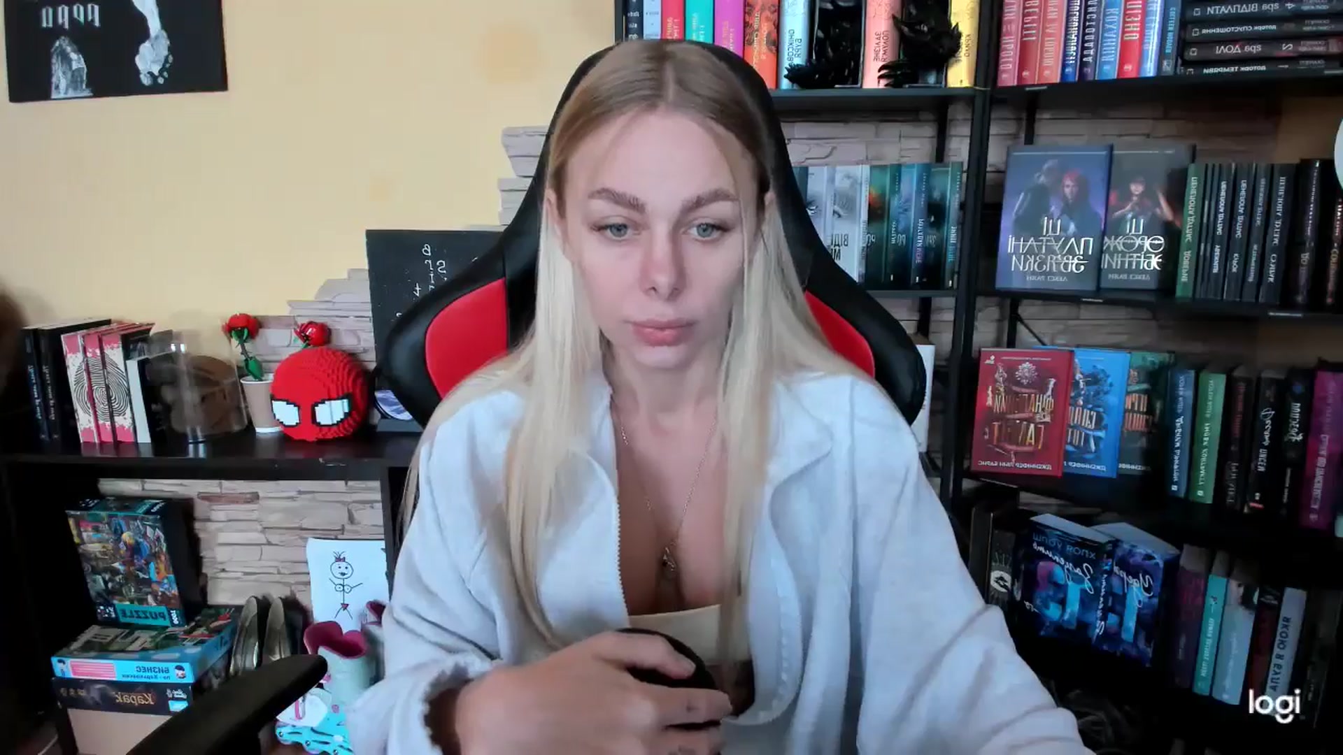 Gallery image thumbnail from YourPupsik's myfreecams stream on, 01/21/2026, 11:17 image 17 of 20