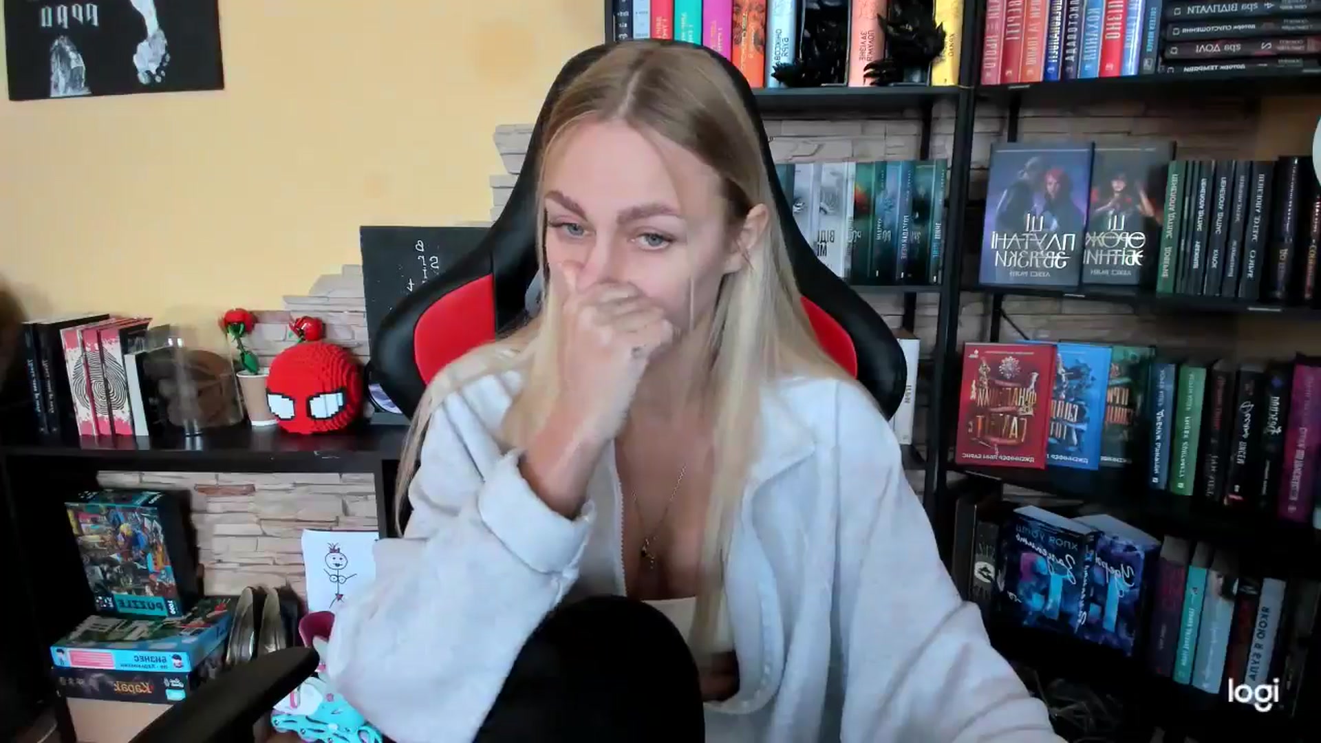 Gallery image thumbnail from YourPupsik's myfreecams stream on, 01/21/2026, 11:17 image 18 of 20