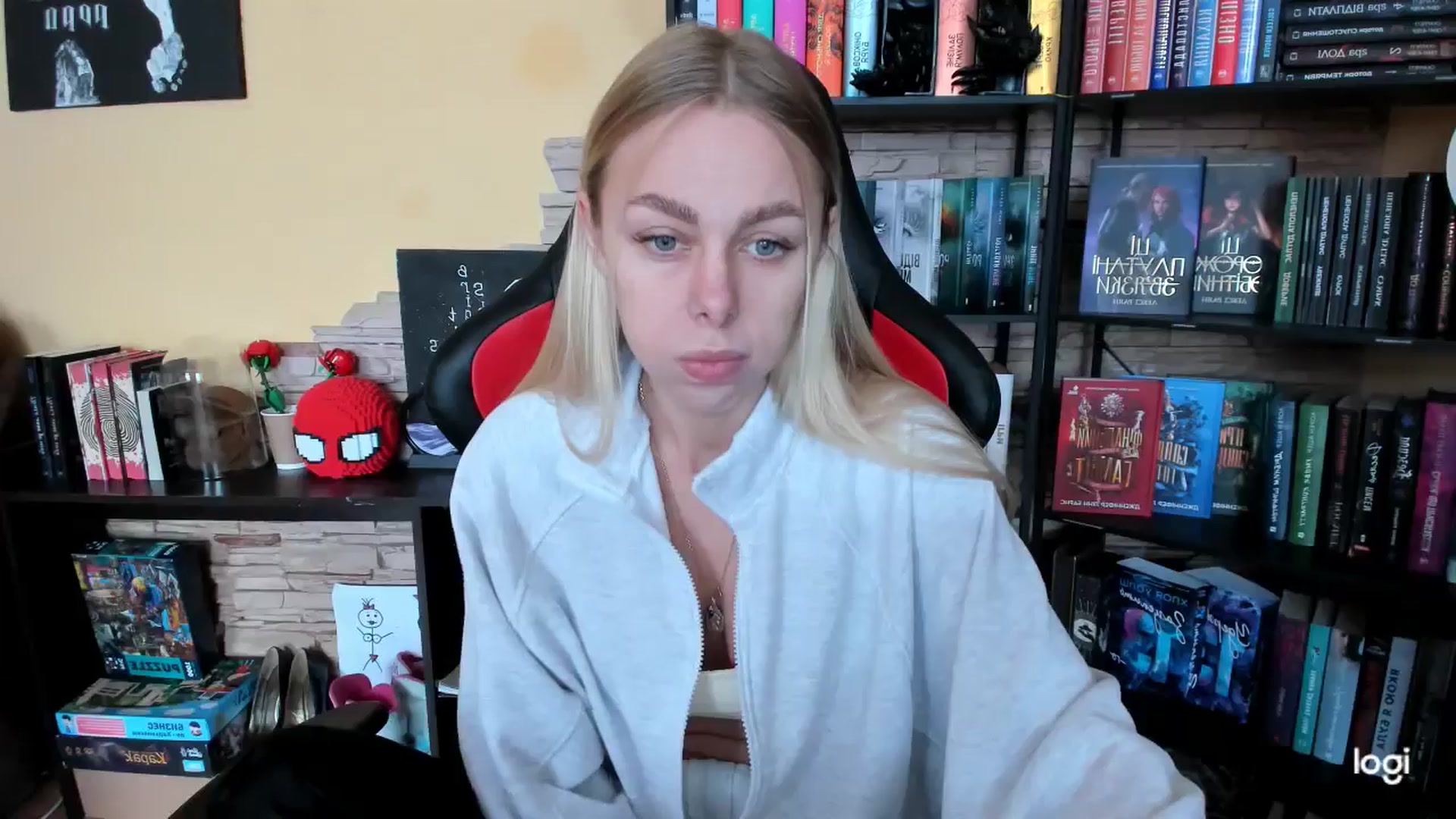 Gallery image thumbnail from YourPupsik's myfreecams stream on, 01/21/2026, 11:17 image 8 of 20