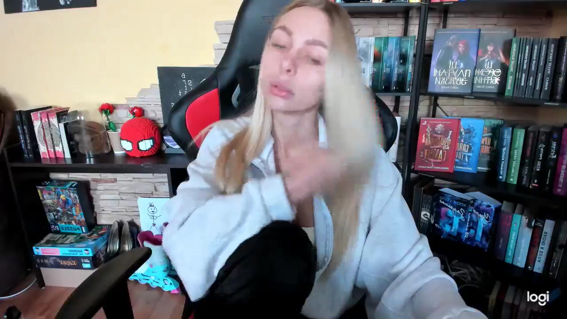 Gallery image thumbnail from YourPupsik's myfreecams stream on, 01/21/2026, 11:58 image 13 of 20