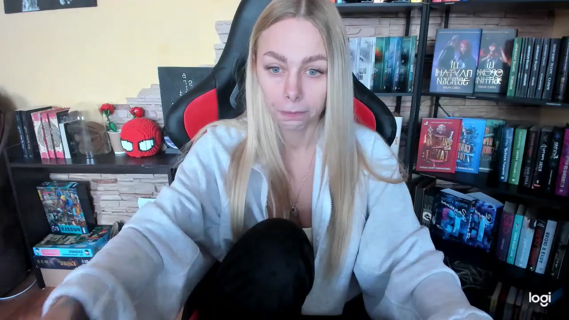 Gallery image thumbnail from YourPupsik's myfreecams stream on, 01/21/2026, 11:58 image 6 of 20