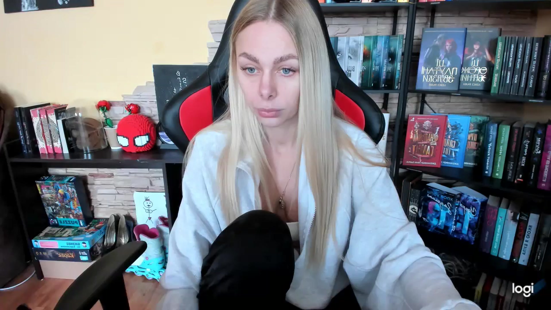 Gallery image thumbnail from YourPupsik's myfreecams stream on, 01/21/2026, 11:58 image 4 of 20