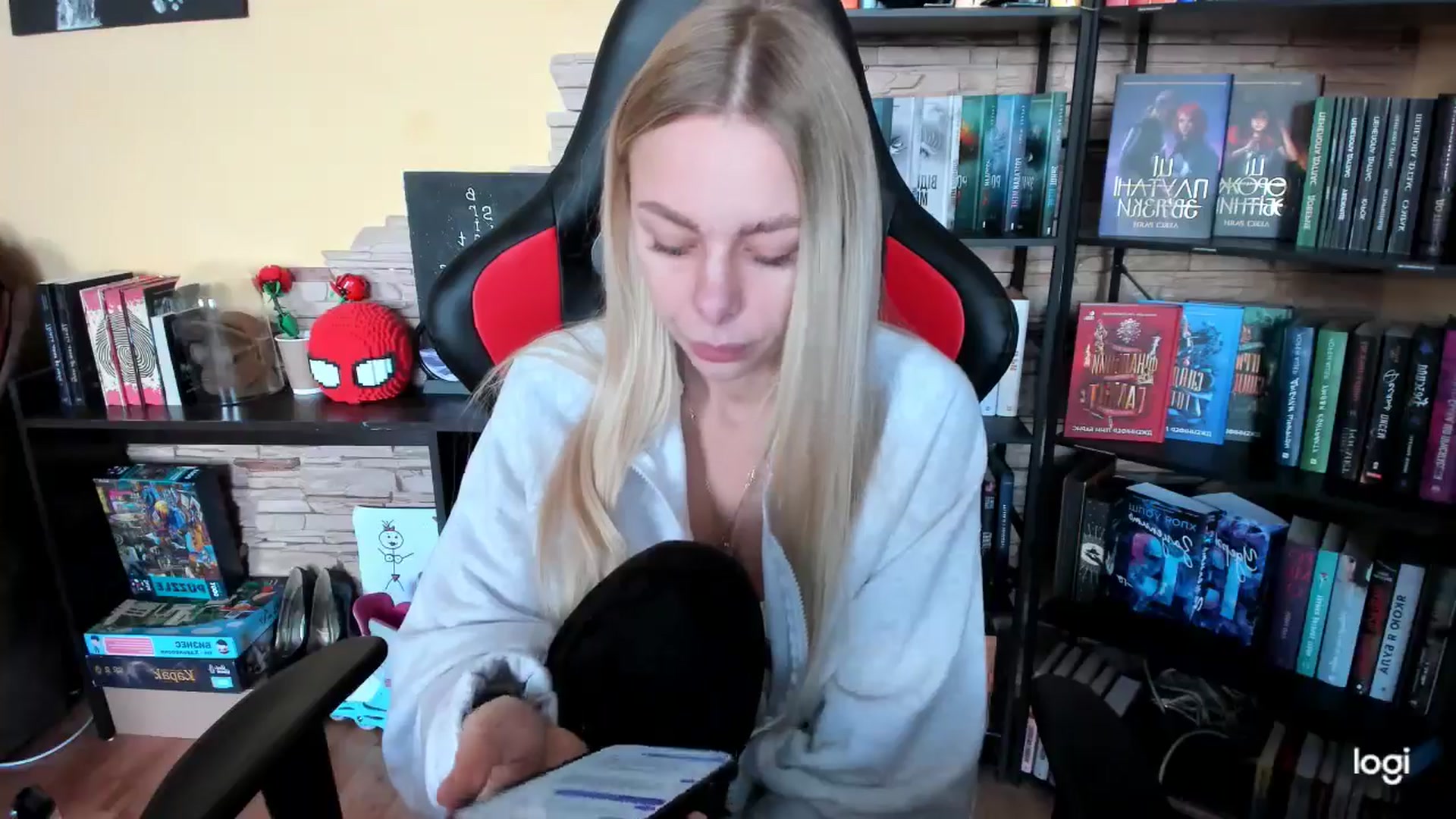 Gallery image thumbnail from YourPupsik's myfreecams stream on, 01/21/2026, 11:58 image 14 of 20