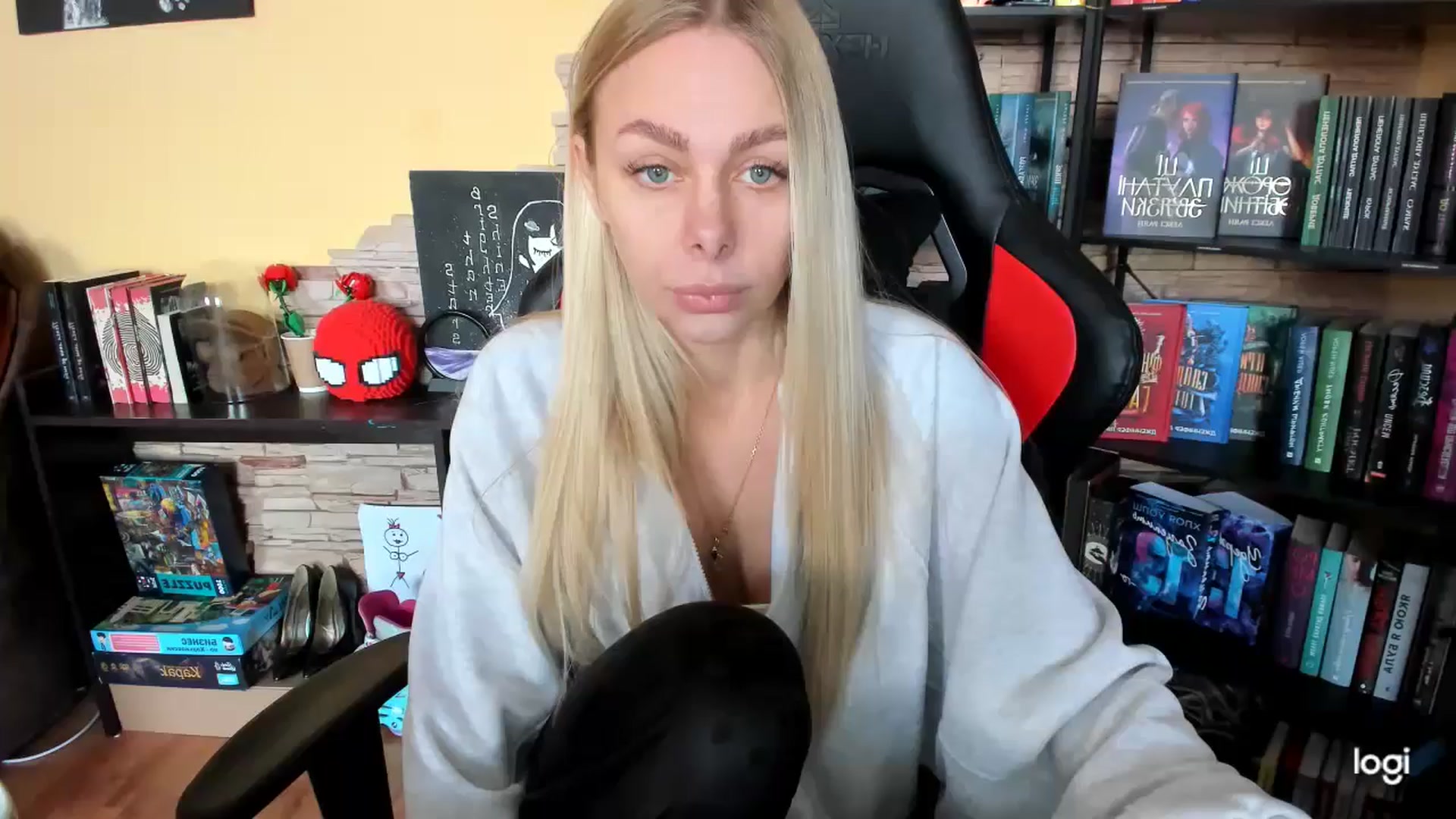 Gallery image thumbnail from YourPupsik's myfreecams stream on, 01/21/2026, 12:38 image 1 of 20