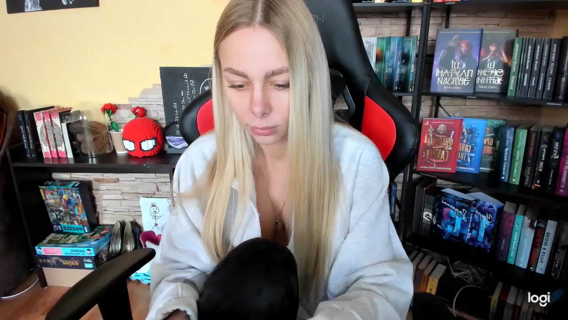 Gallery image thumbnail from YourPupsik's myfreecams stream on, 01/21/2026, 12:38 image 11 of 20