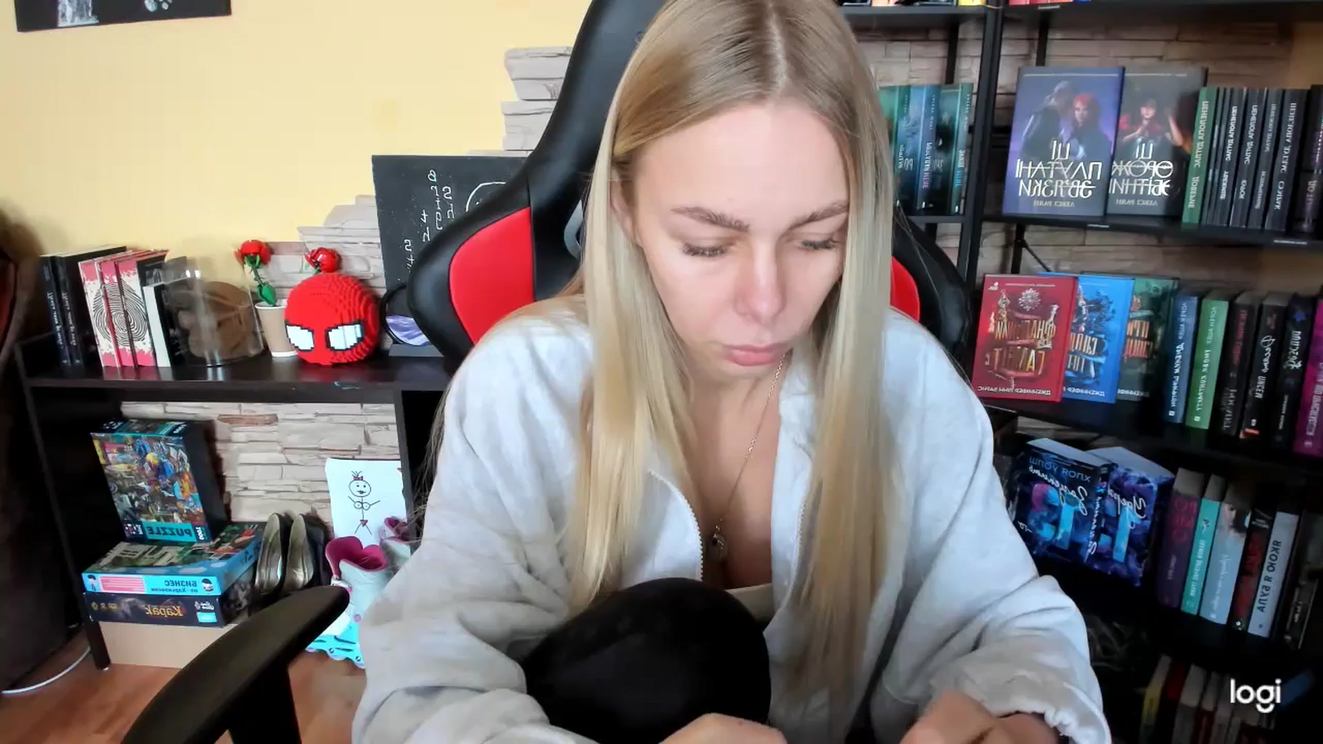 Gallery image thumbnail from YourPupsik's myfreecams stream on, 01/21/2026, 12:38 image 16 of 20