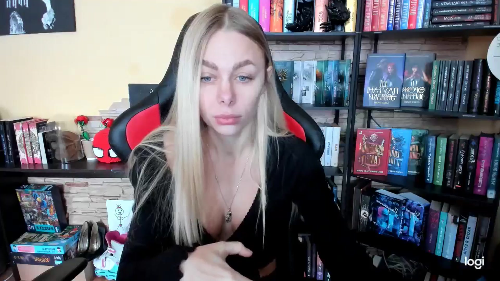 Gallery image thumbnail from YourPupsik's myfreecams stream on, 01/22/2026, 09:52 image 12 of 20