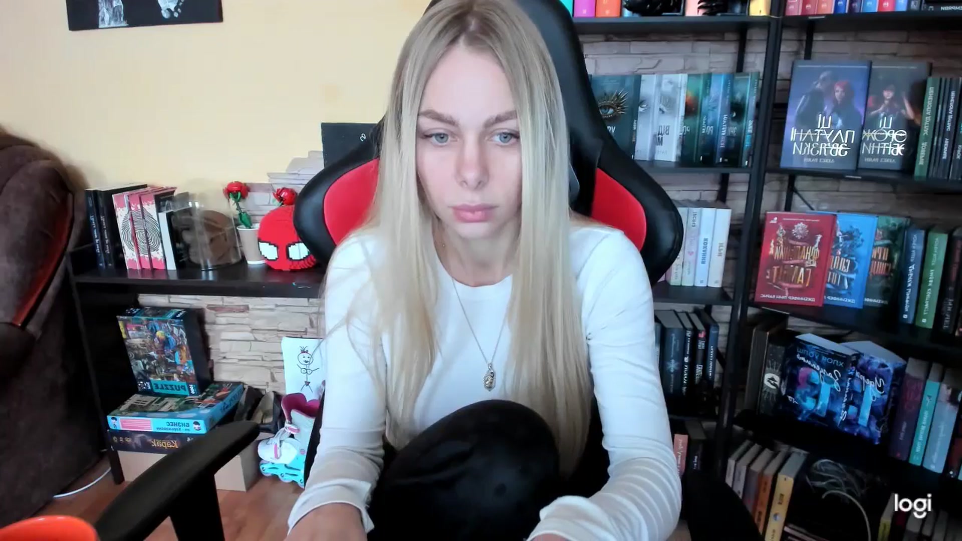 Gallery image thumbnail from YourPupsik's myfreecams stream on, 01/25/2026, 10:04 image 2 of 20