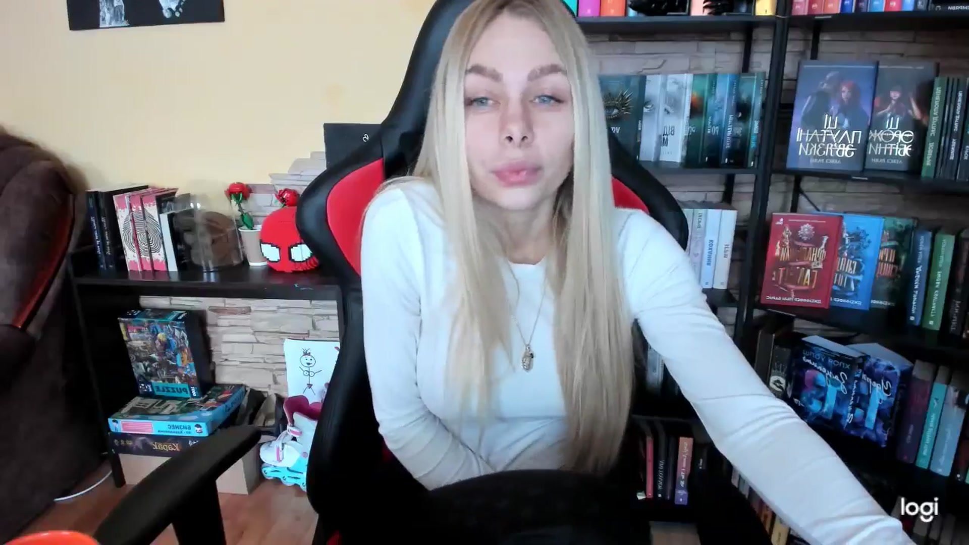 Gallery image thumbnail from YourPupsik's myfreecams stream on, 01/25/2026, 10:04 image 5 of 20