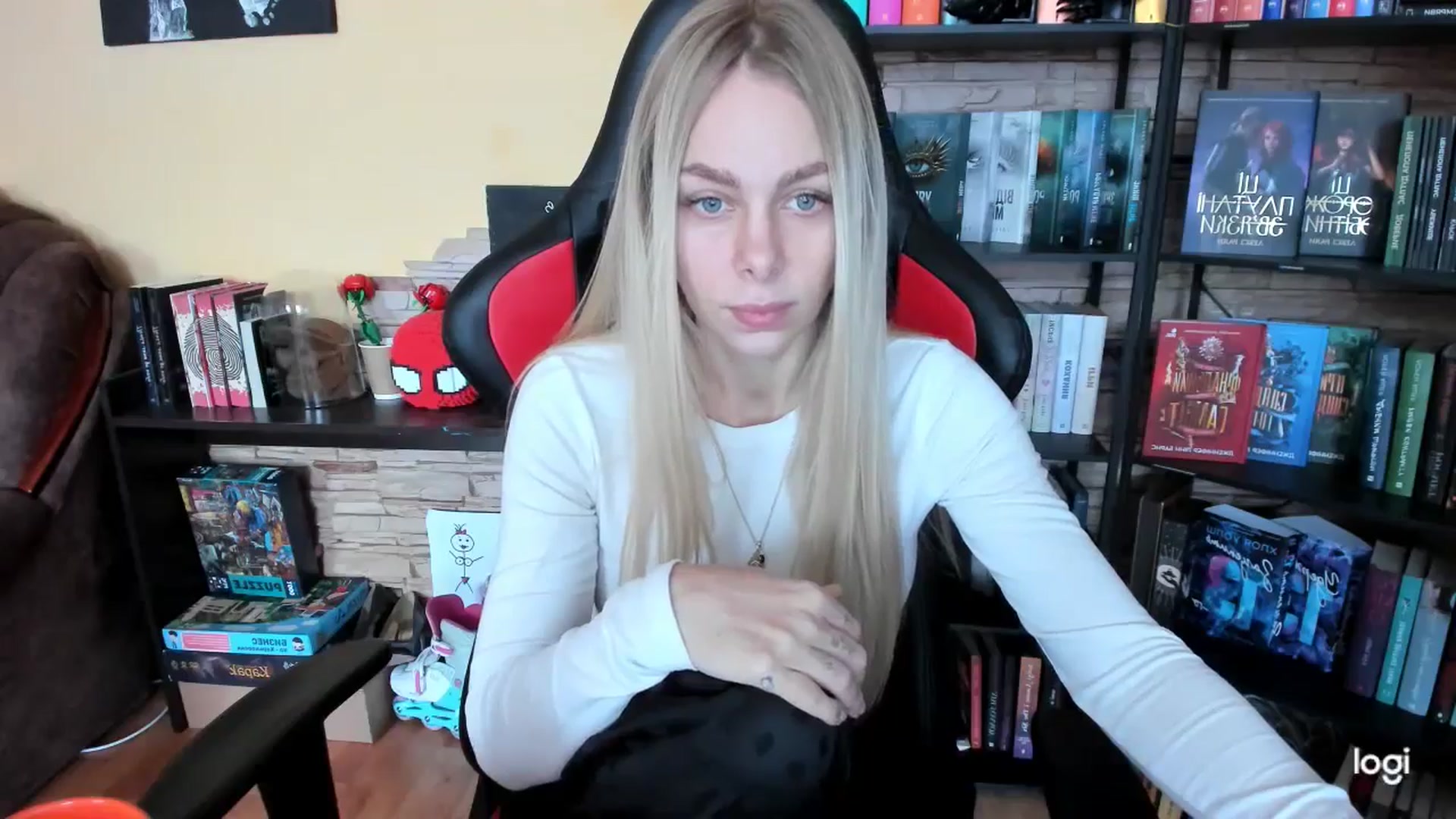 Gallery image thumbnail from YourPupsik's myfreecams stream on, 01/25/2026, 10:04 image 4 of 20