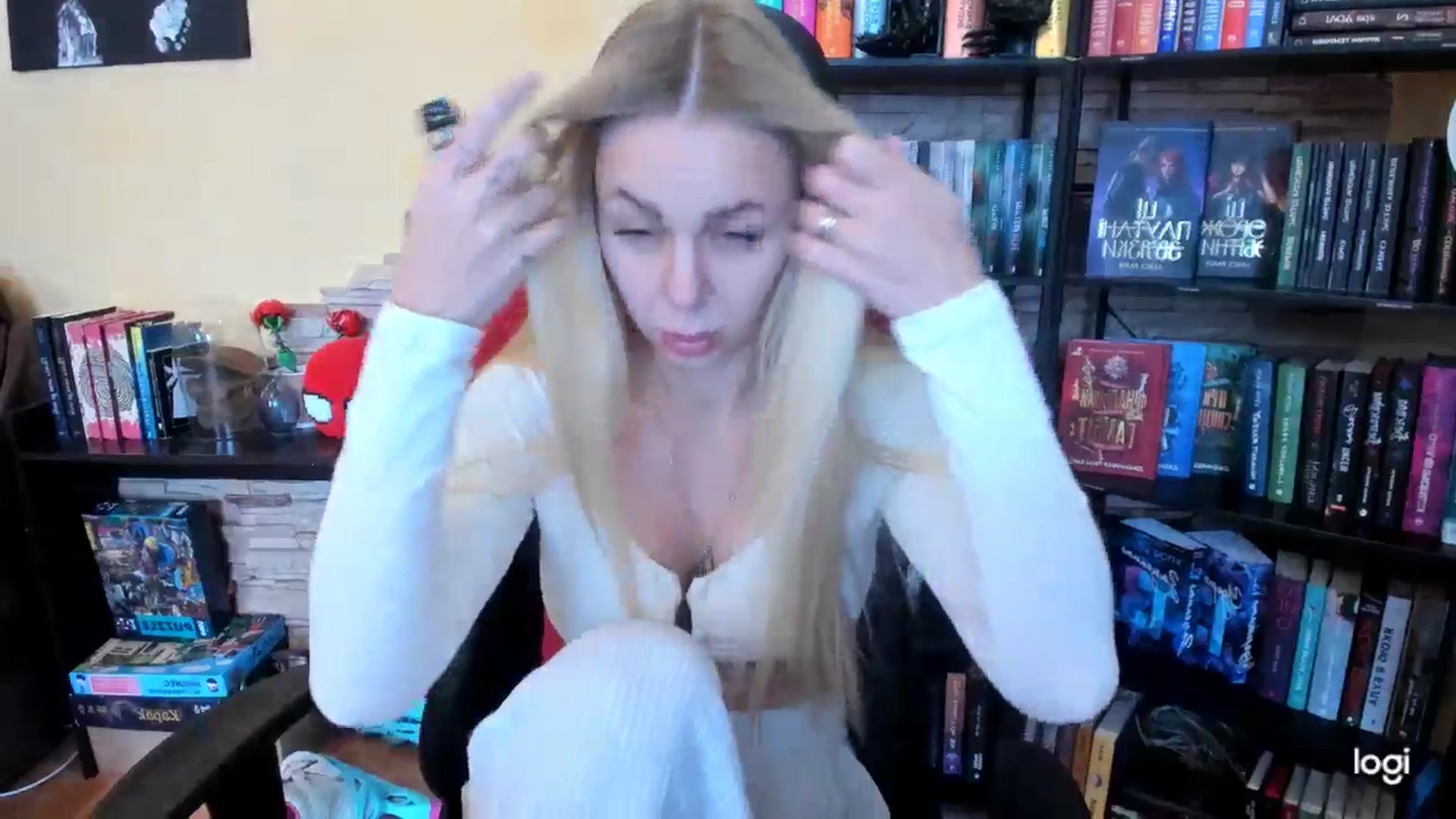 Gallery image thumbnail from YourPupsik's myfreecams stream on, 02/04/2026, 11:50 image 10 of 20
