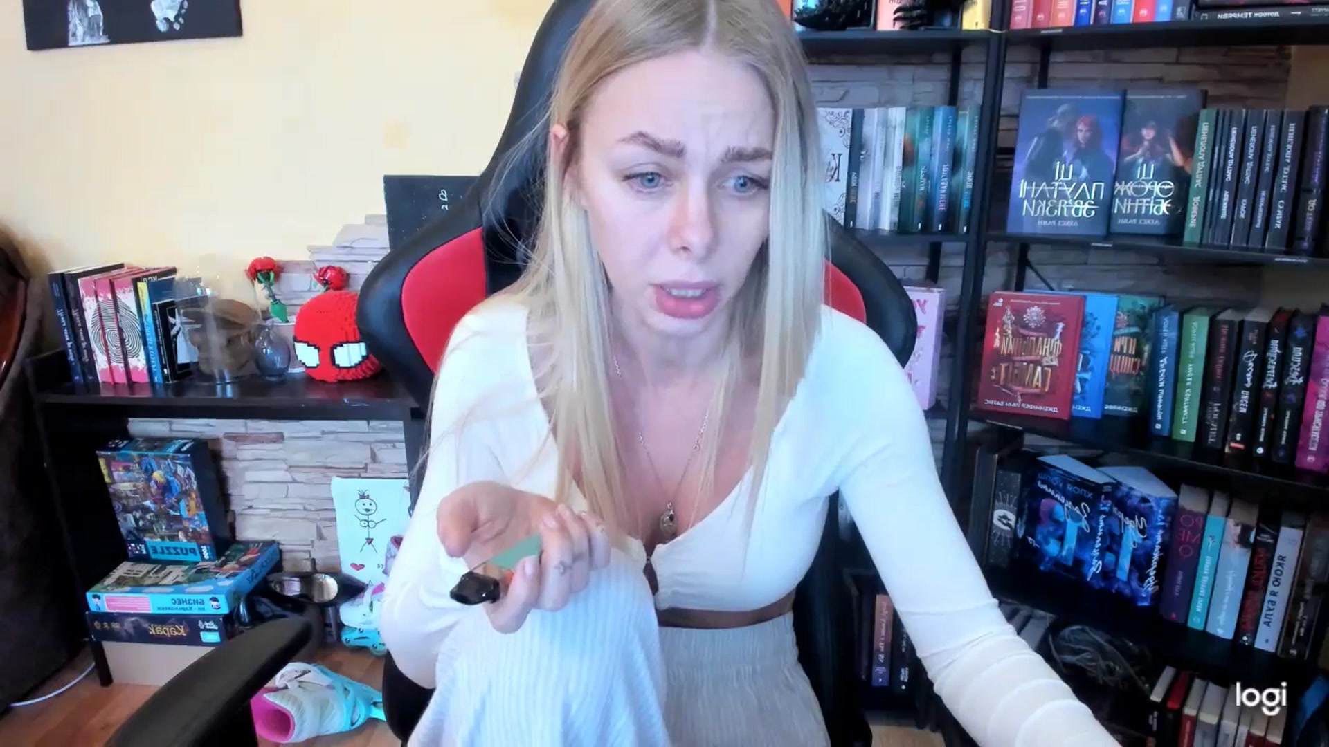 Gallery image thumbnail from YourPupsik's myfreecams stream on, 02/04/2026, 12:29 image 4 of 20