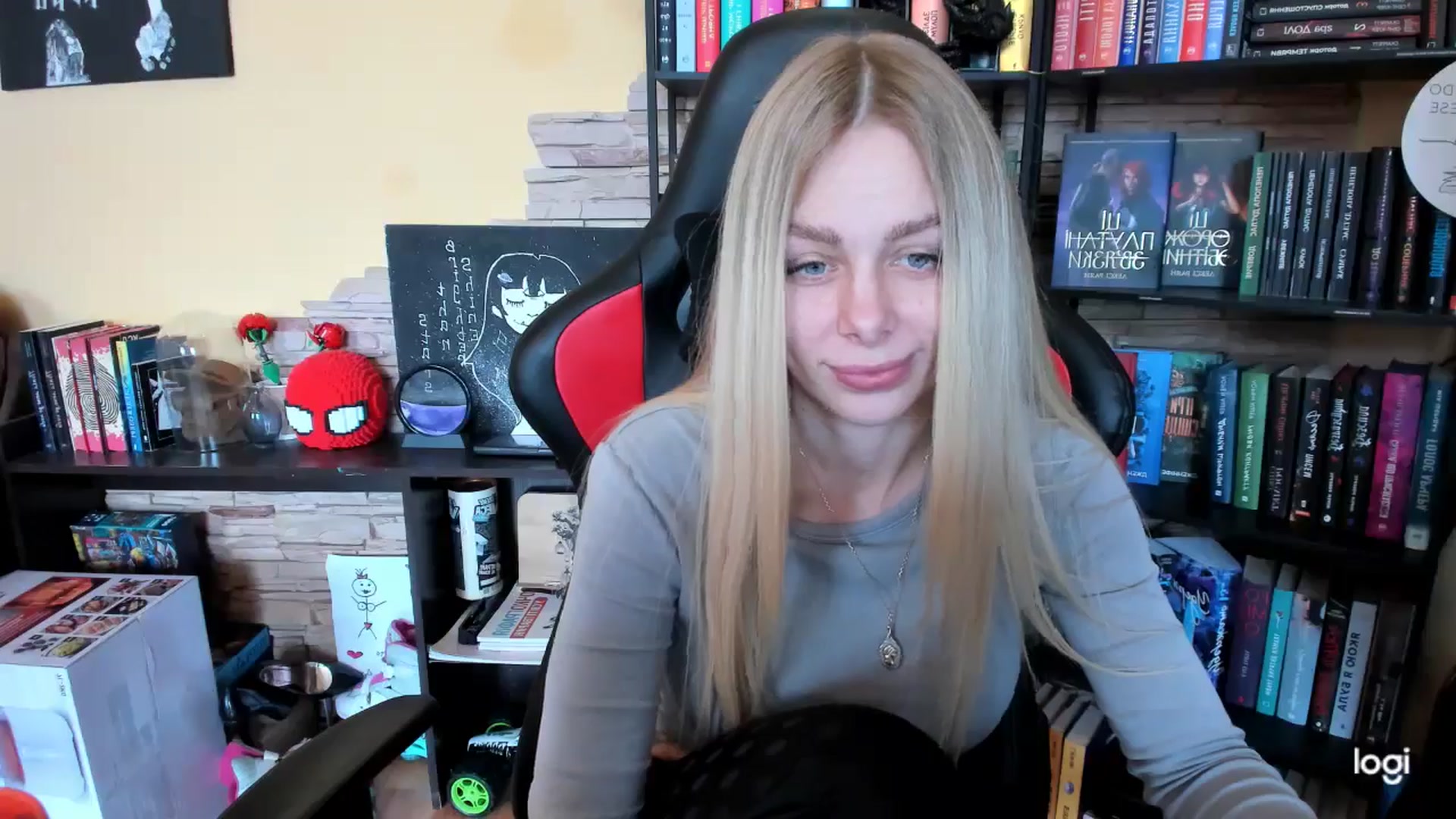 Gallery image thumbnail from YourPupsik's myfreecams stream on, 02/12/2026, 10:51 image 12 of 20