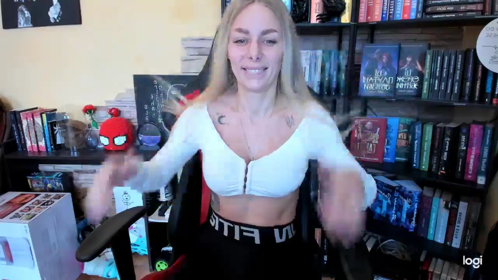 Gallery image thumbnail from YourPupsik's myfreecams stream on, 02/13/2026, 12:48 image 16 of 20