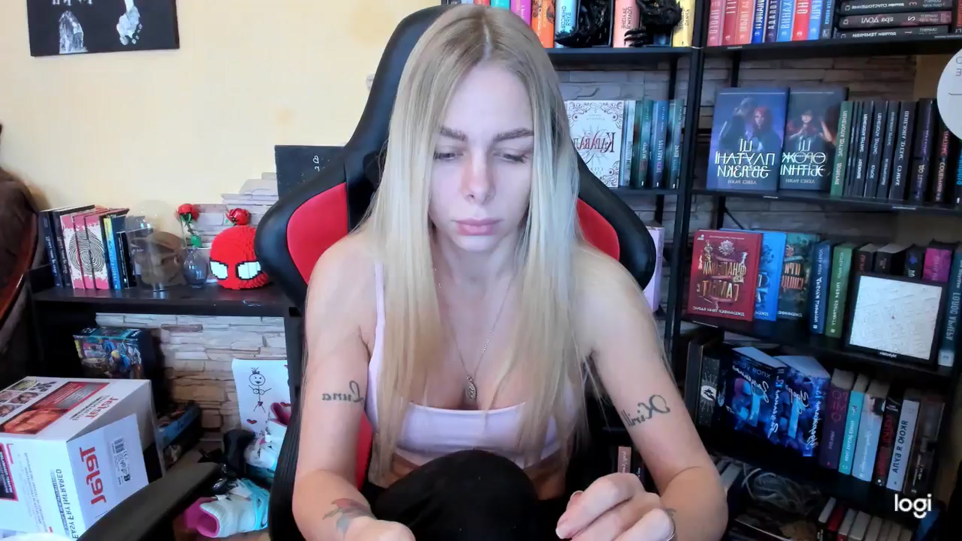 Gallery image thumbnail from YourPupsik's myfreecams stream on, 02/17/2026, 10:45 image 9 of 20
