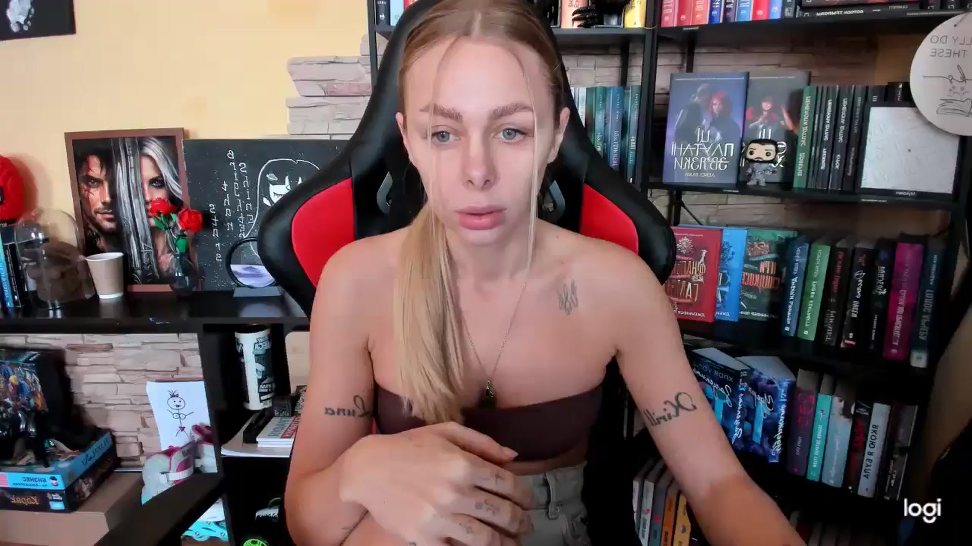 Gallery image thumbnail from YourPupsik's myfreecams stream on, 02/19/2026, 10:53 image 8 of 20
