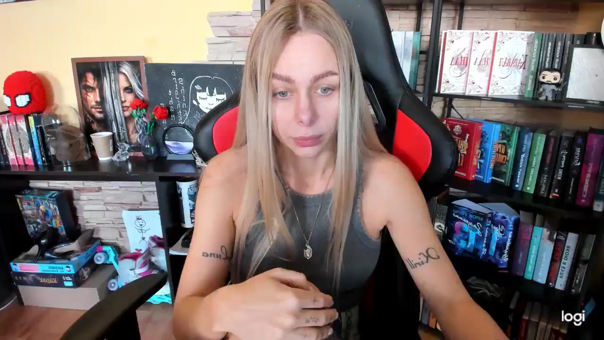 Gallery image thumbnail from YourPupsik's myfreecams stream on, 03/04/2026, 12:18 image 12 of 20