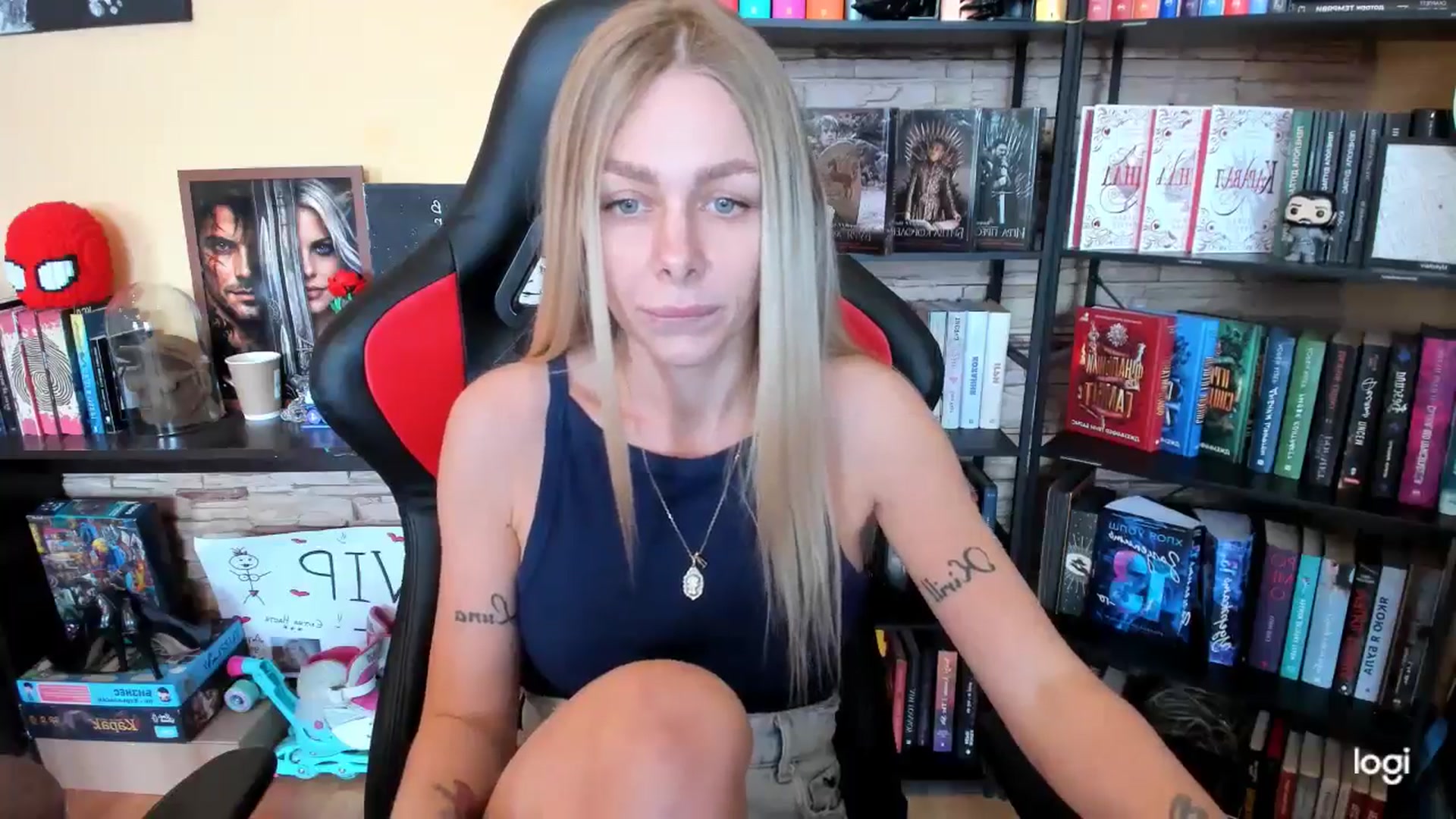 Gallery image thumbnail from YourPupsik's myfreecams stream on, 03/18/2026, 10:59 image 10 of 20
