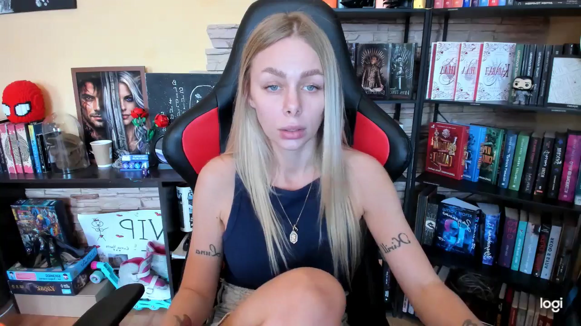 Gallery image thumbnail from YourPupsik's myfreecams stream on, 03/18/2026, 10:59 image 2 of 20