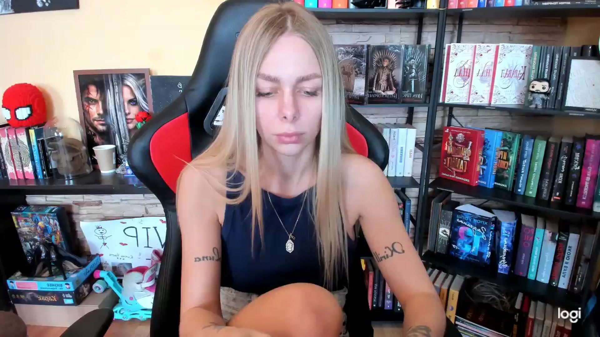 Gallery image thumbnail from YourPupsik's myfreecams stream on, 03/18/2026, 10:59 image 12 of 20