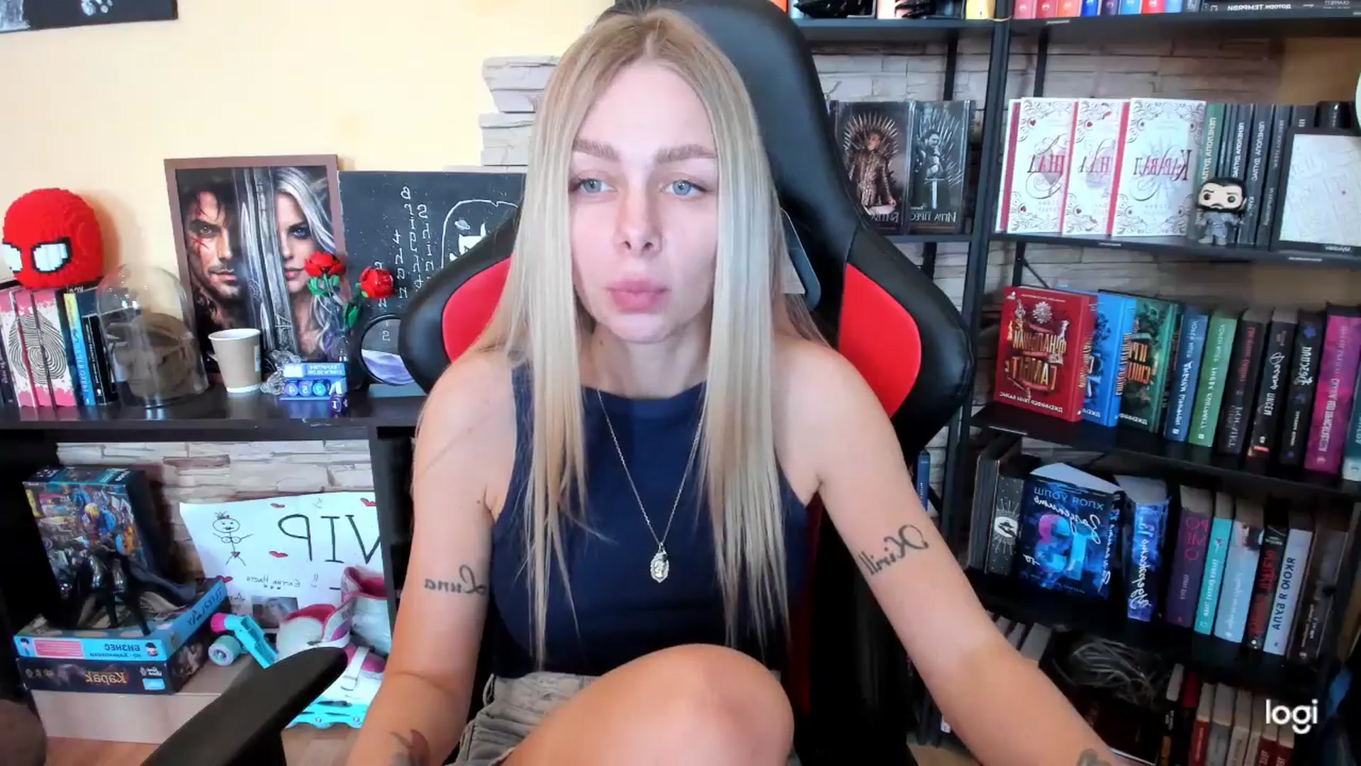 Gallery image thumbnail from YourPupsik's myfreecams stream on, 03/18/2026, 10:59 image 17 of 20