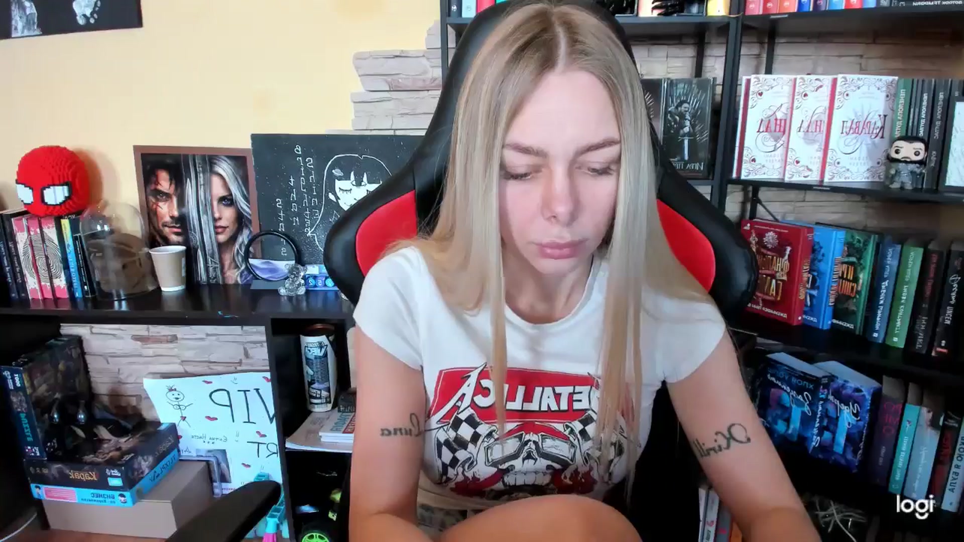 Gallery image thumbnail from YourPupsik's myfreecams stream on, 03/25/2026, 11:04 image 9 of 20
