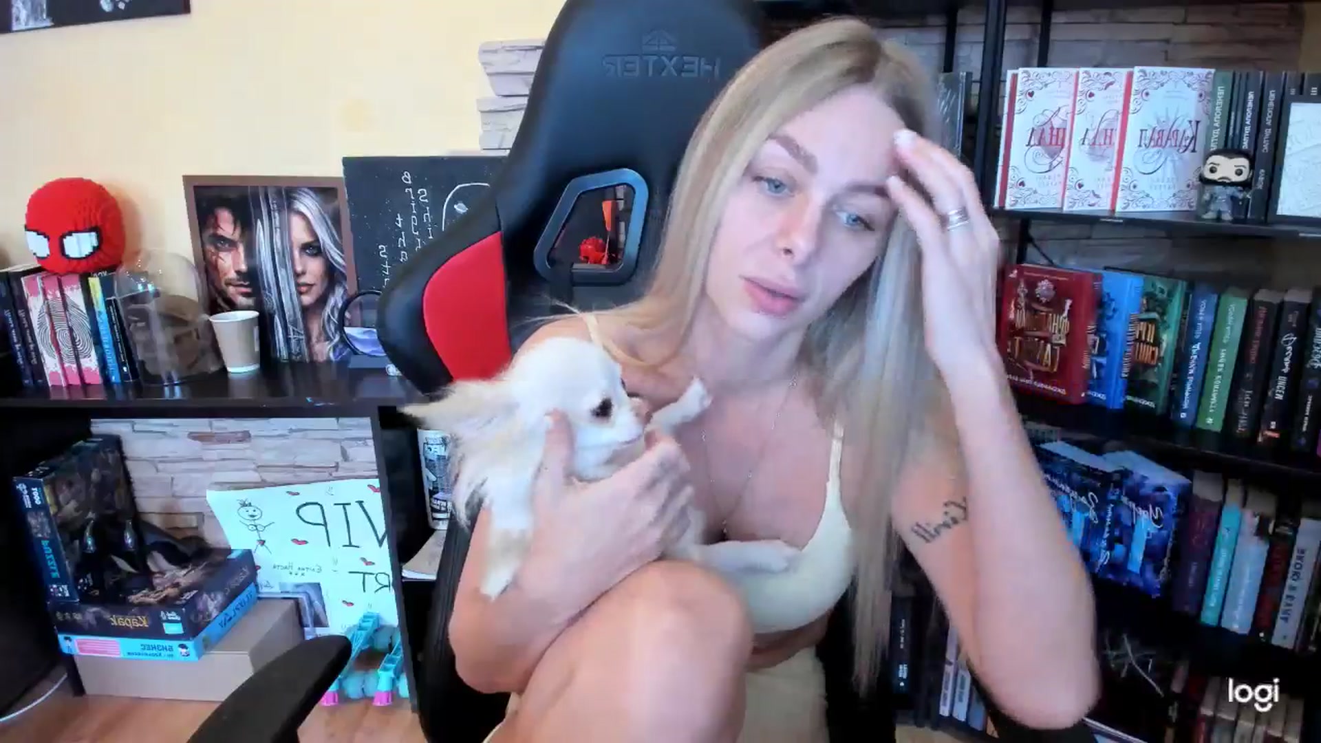 Gallery image thumbnail from YourPupsik's myfreecams stream on, 03/27/2026, 13:37 image 16 of 20
