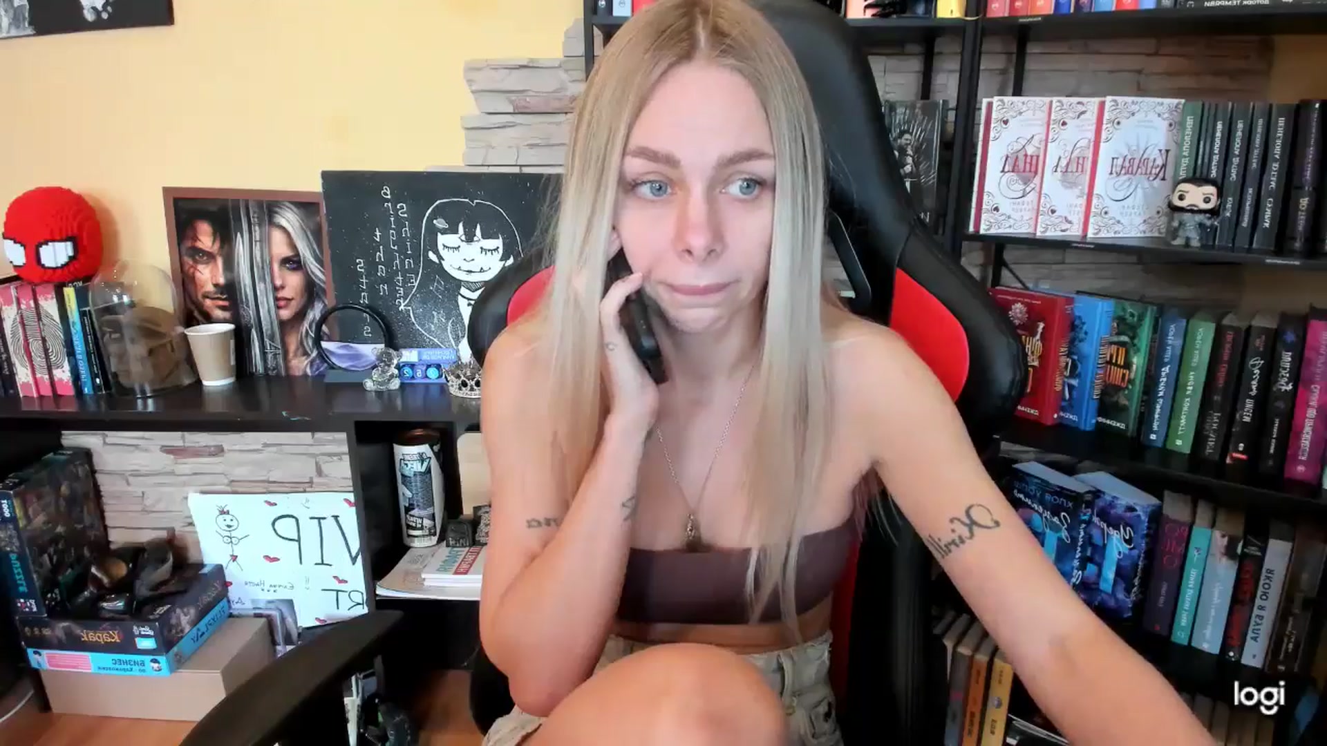 Gallery image thumbnail from YourPupsik's myfreecams stream on, 04/01/2026, 10:04 image 14 of 20