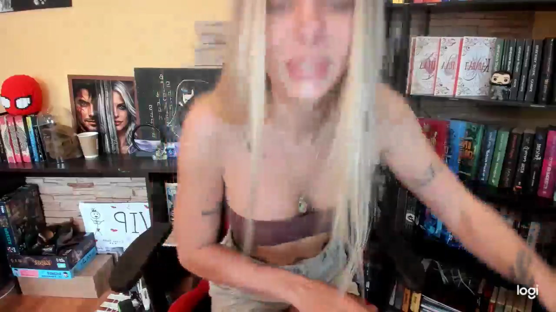 Gallery image thumbnail from YourPupsik's myfreecams stream on, 04/01/2026, 10:25 image 3 of 20