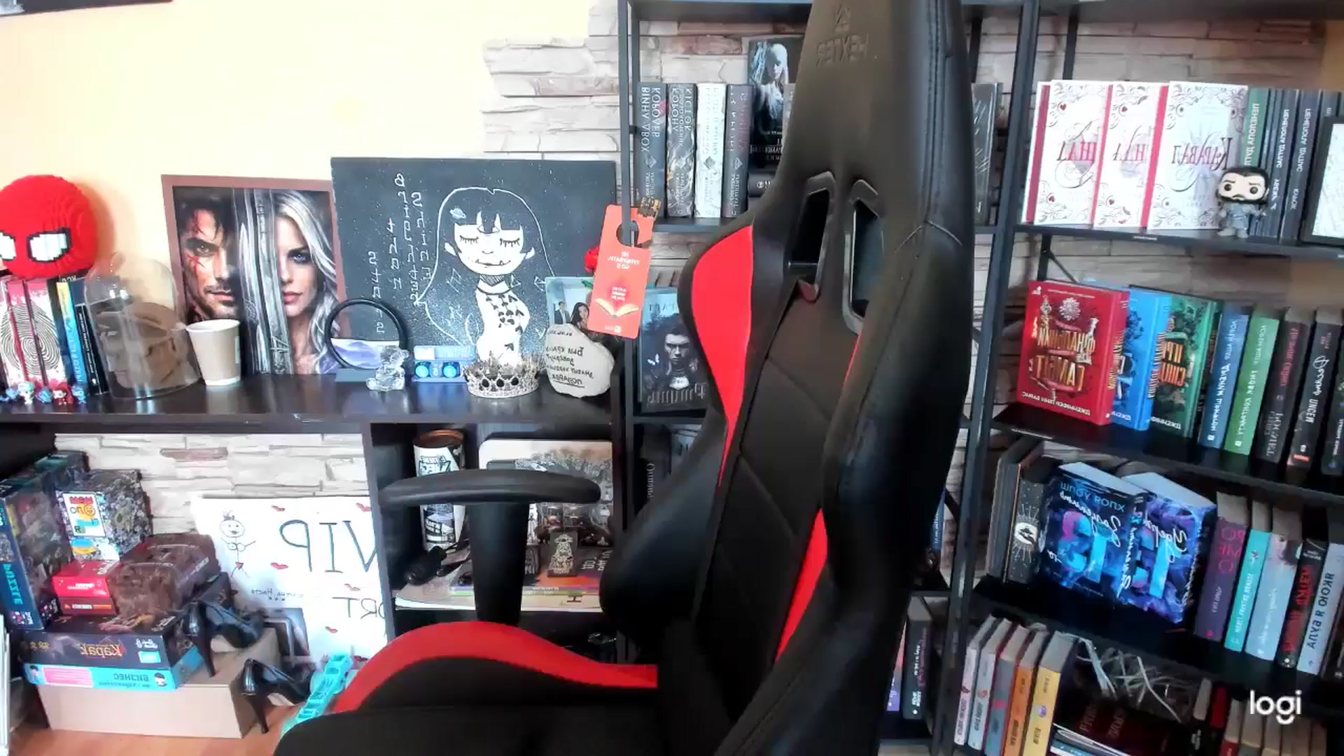 Gallery image thumbnail from YourPupsik's myfreecams stream on, 04/03/2026, 11:51 image 11 of 20