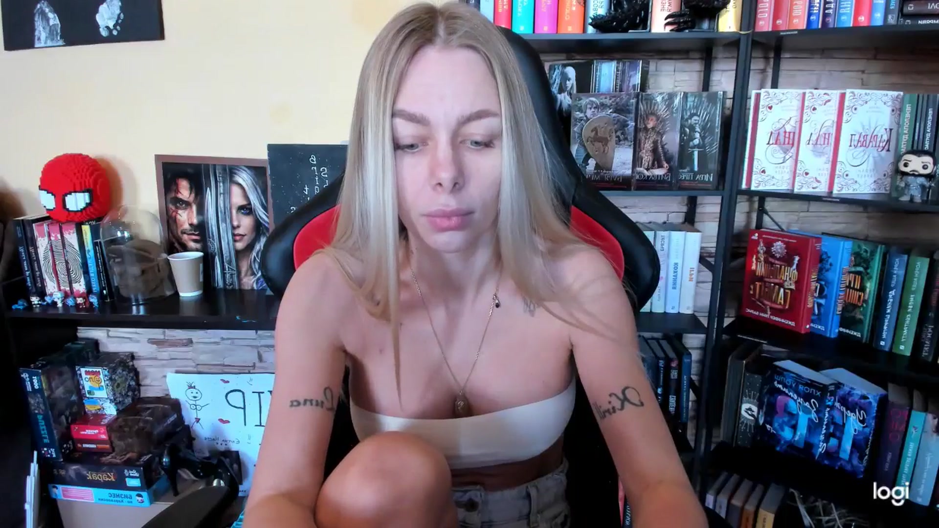 Gallery image thumbnail from YourPupsik's myfreecams stream on, 04/04/2026, 10:56 image 2 of 20