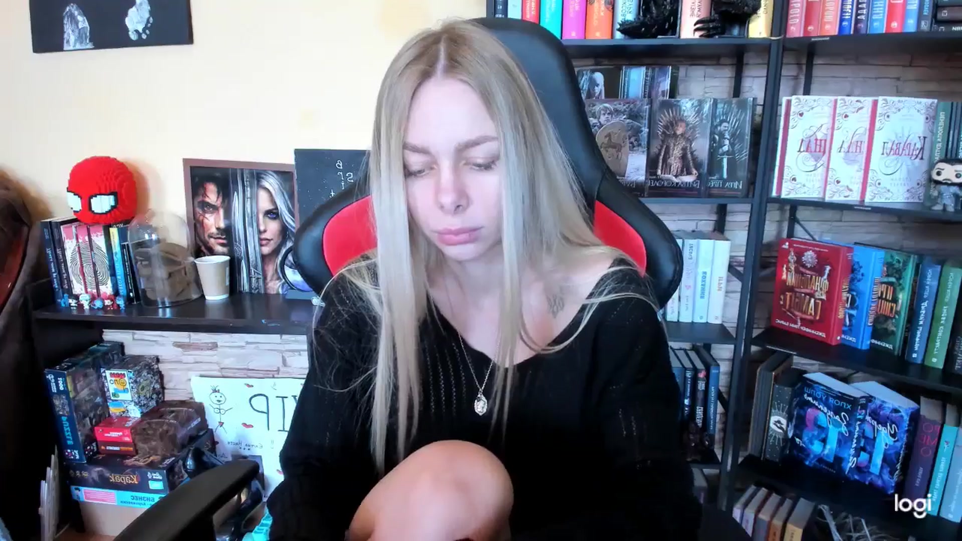 Gallery image thumbnail from YourPupsik's myfreecams stream on, 04/07/2026, 12:11 image 6 of 20