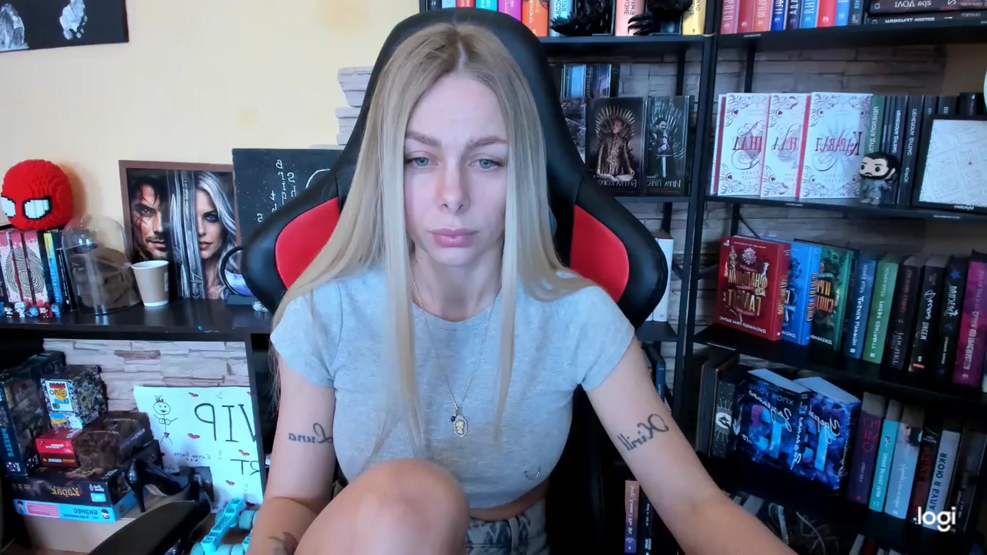 Gallery image thumbnail from YourPupsik's myfreecams stream on, 04/10/2026, 09:00 image 1 of 20