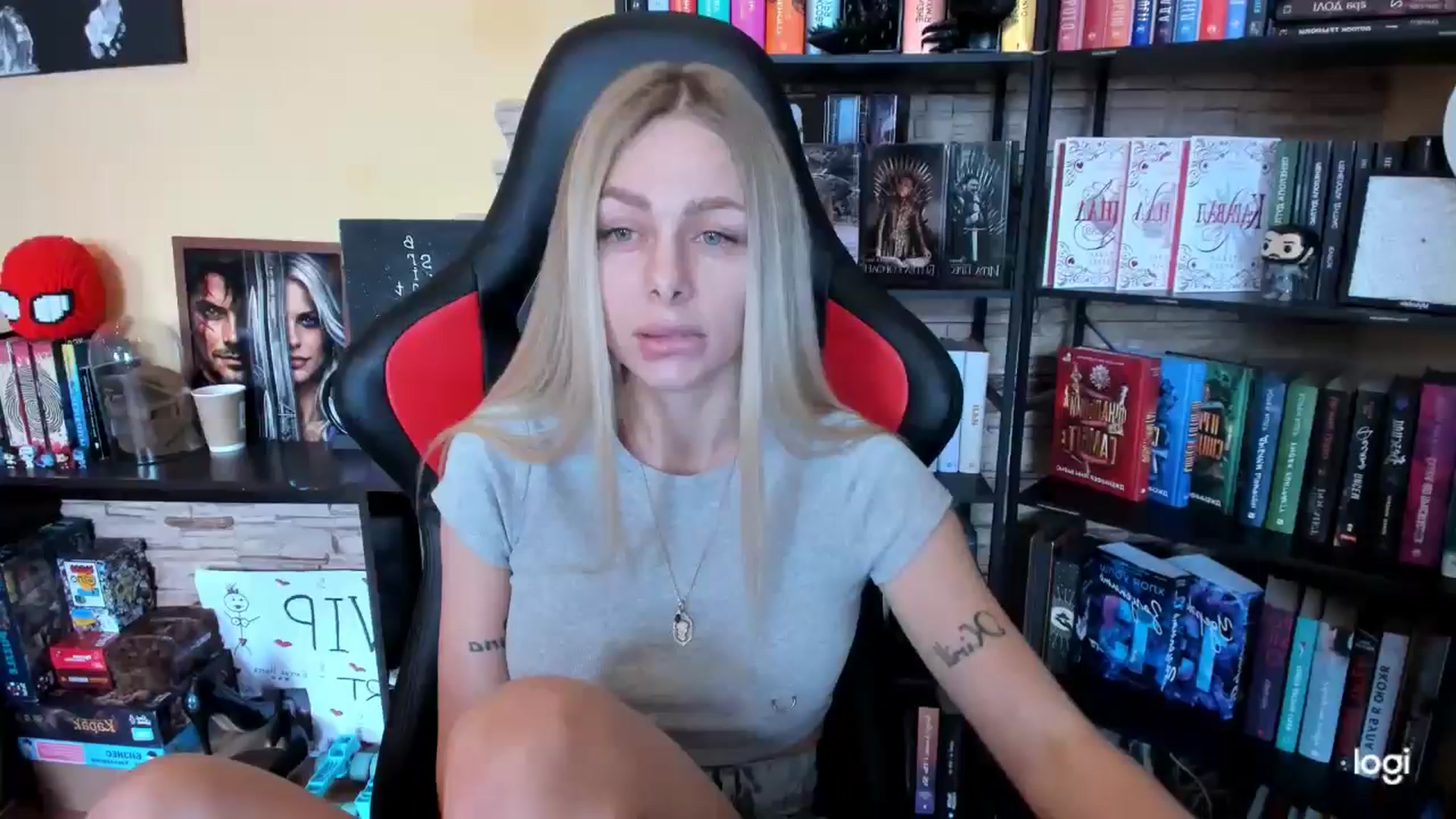 Gallery image thumbnail from YourPupsik's myfreecams stream on, 04/10/2026, 09:00 image 10 of 20