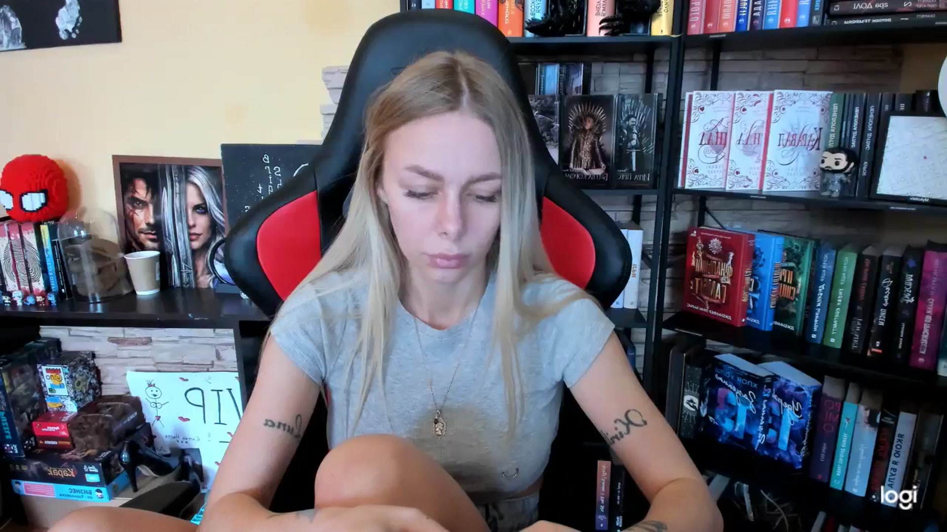 Gallery image thumbnail from YourPupsik's myfreecams stream on, 04/10/2026, 09:00 image 19 of 20