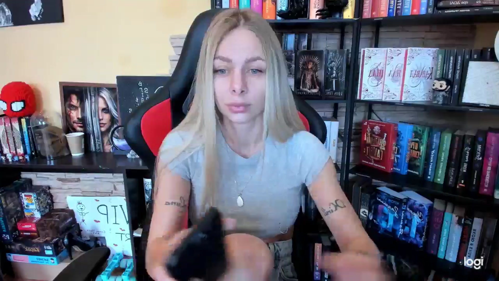 Gallery image thumbnail from YourPupsik's myfreecams stream on, 04/10/2026, 09:45 image 10 of 20