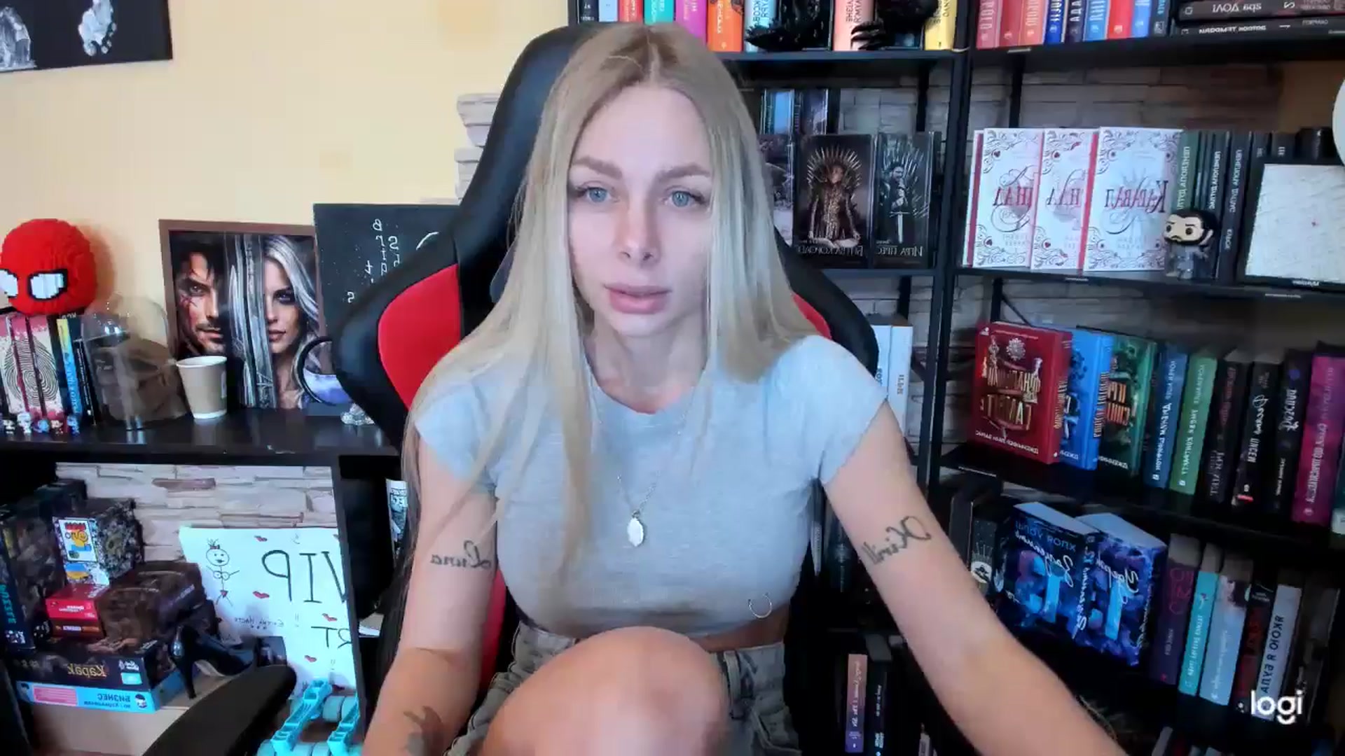Gallery image thumbnail from YourPupsik's myfreecams stream on, 04/10/2026, 09:45 image 7 of 20