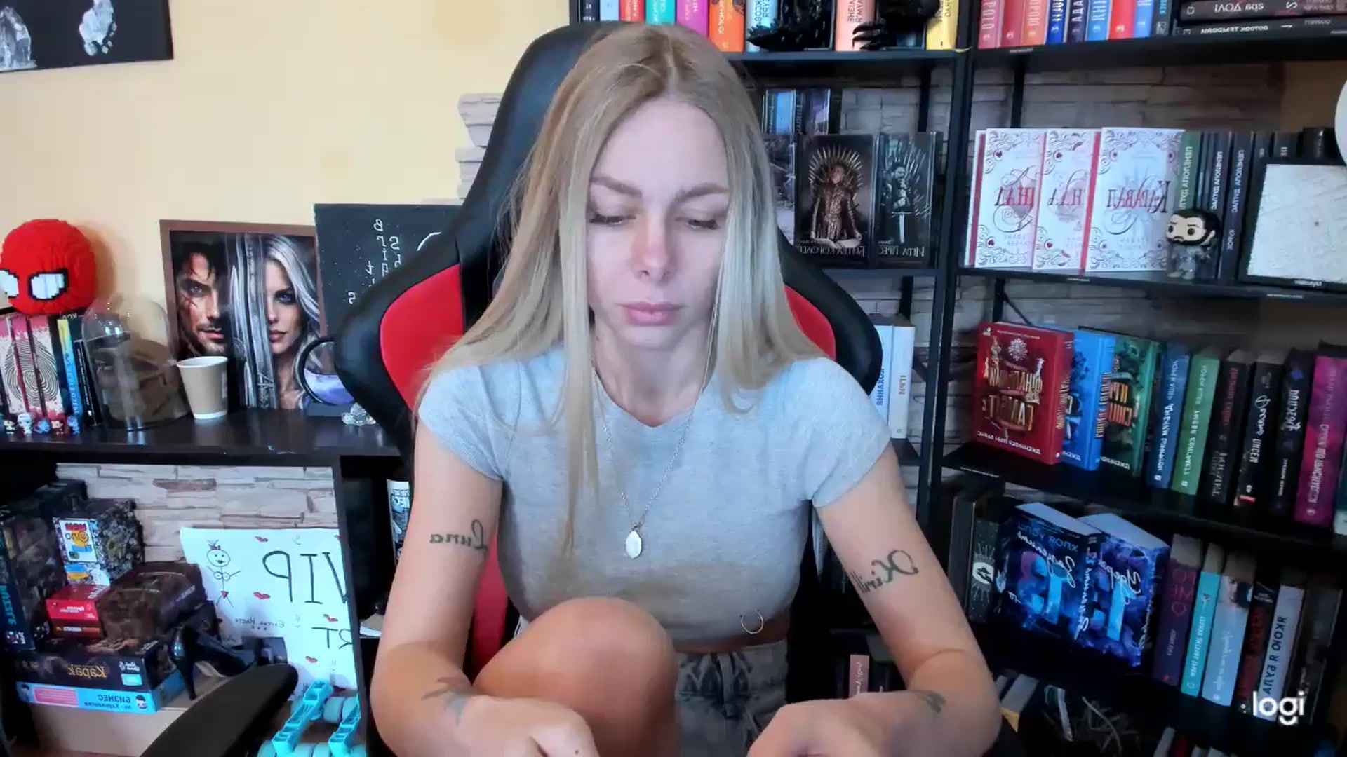 Gallery image thumbnail from YourPupsik's myfreecams stream on, 04/10/2026, 09:45 image 2 of 20