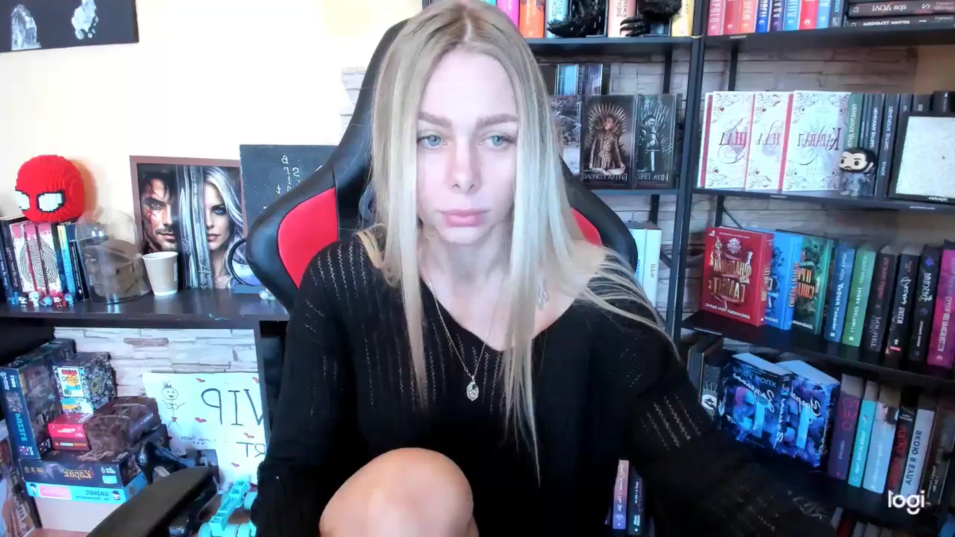Gallery image thumbnail from YourPupsik's myfreecams stream on, 04/11/2026, 11:32 image 2 of 20