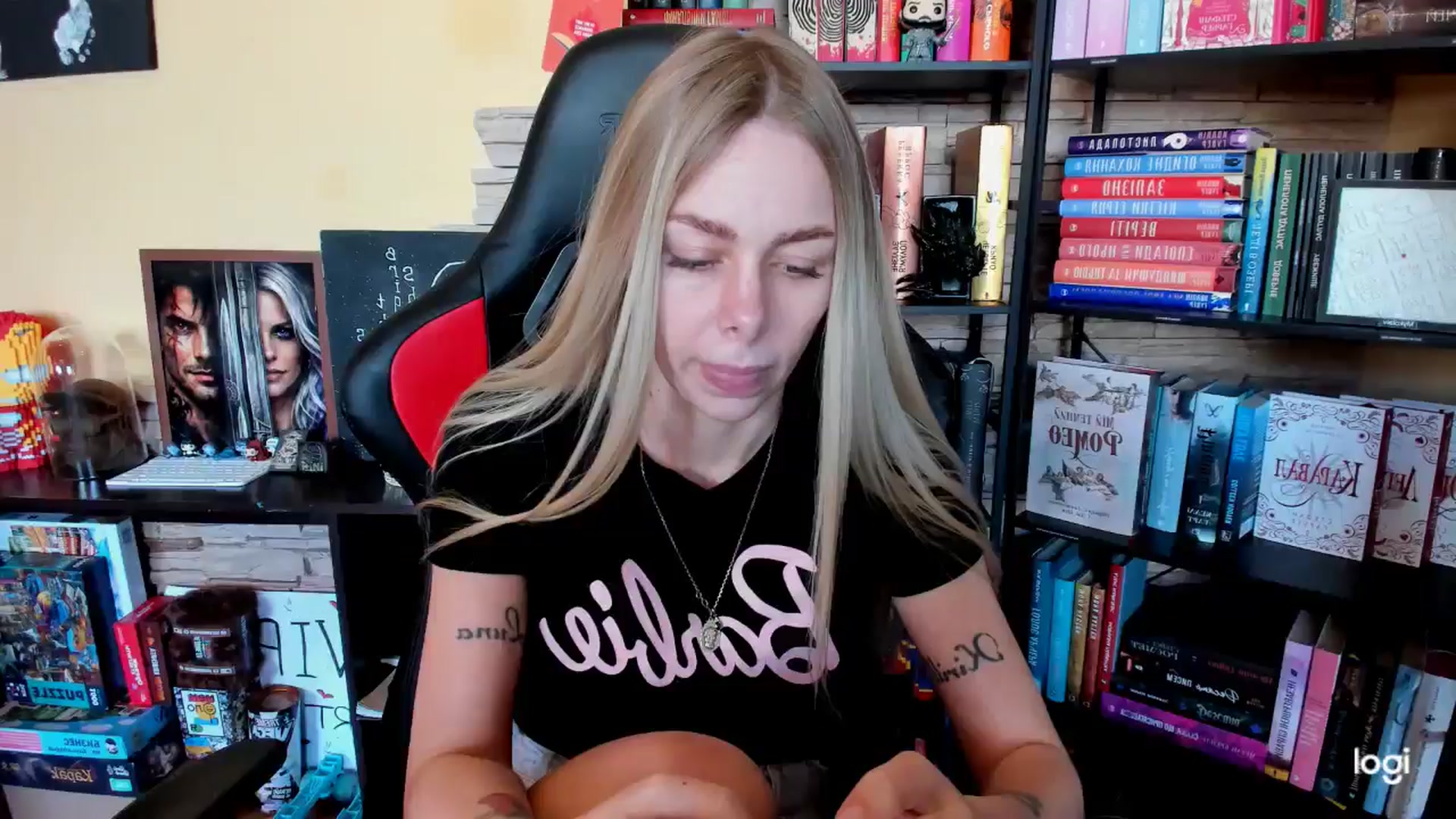 Gallery image thumbnail from YourPupsik's myfreecams stream on, 04/15/2026, 08:07 image 11 of 20