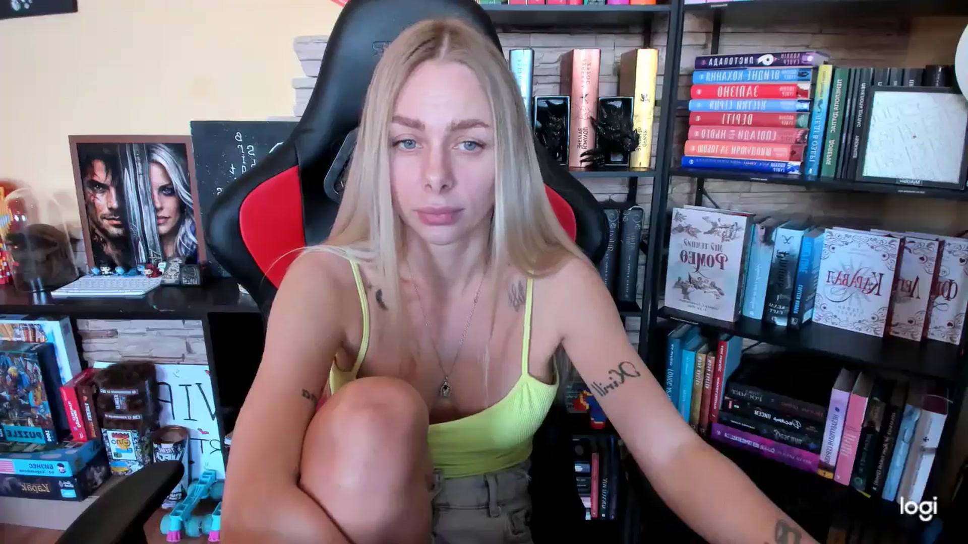 Gallery image thumbnail from YourPupsik's myfreecams stream on, 04/16/2026, 12:10 image 2 of 20